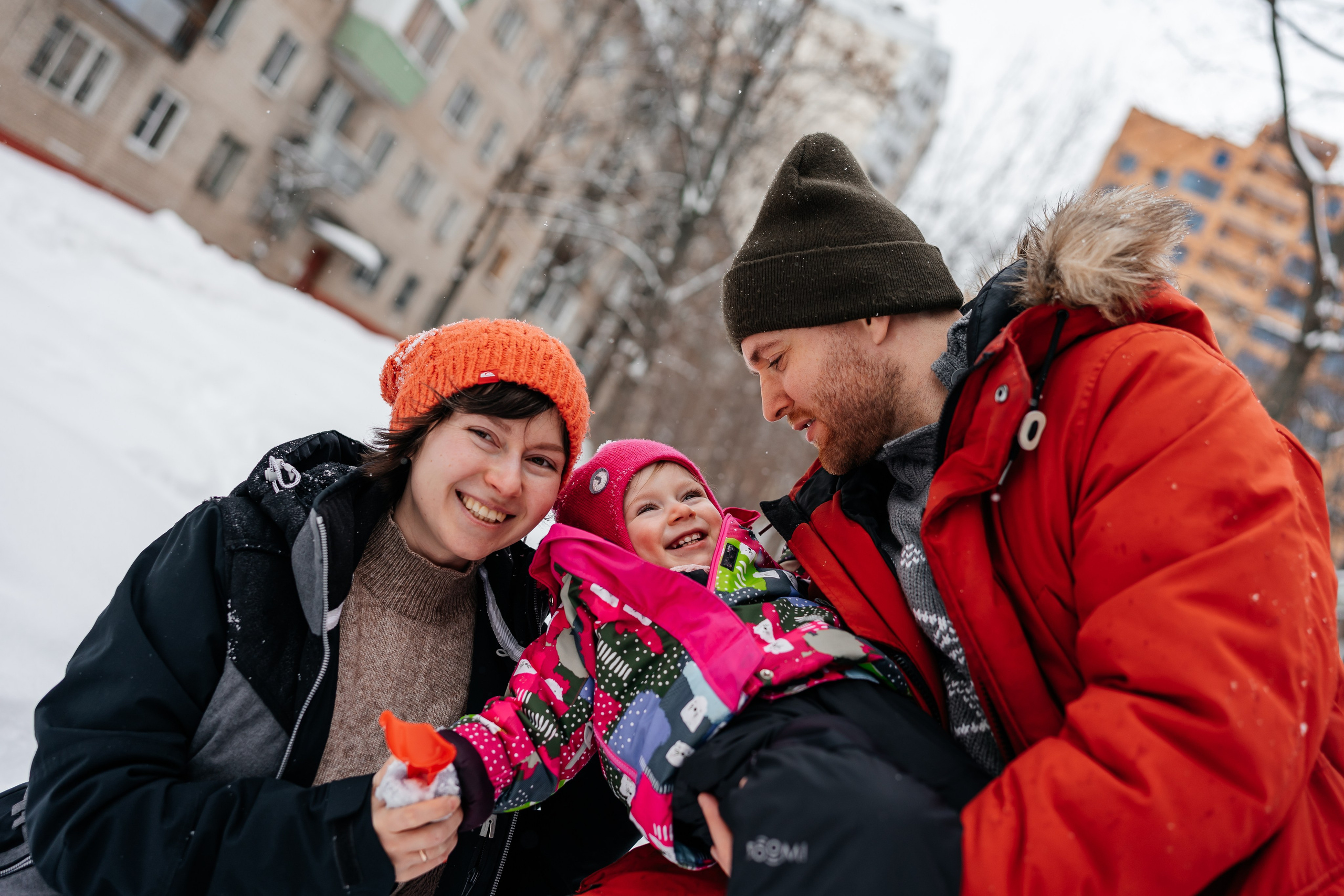 Семейная фотосессия дома с маленьким ребенком. Семейный фотограф в Москве Ирина Жур