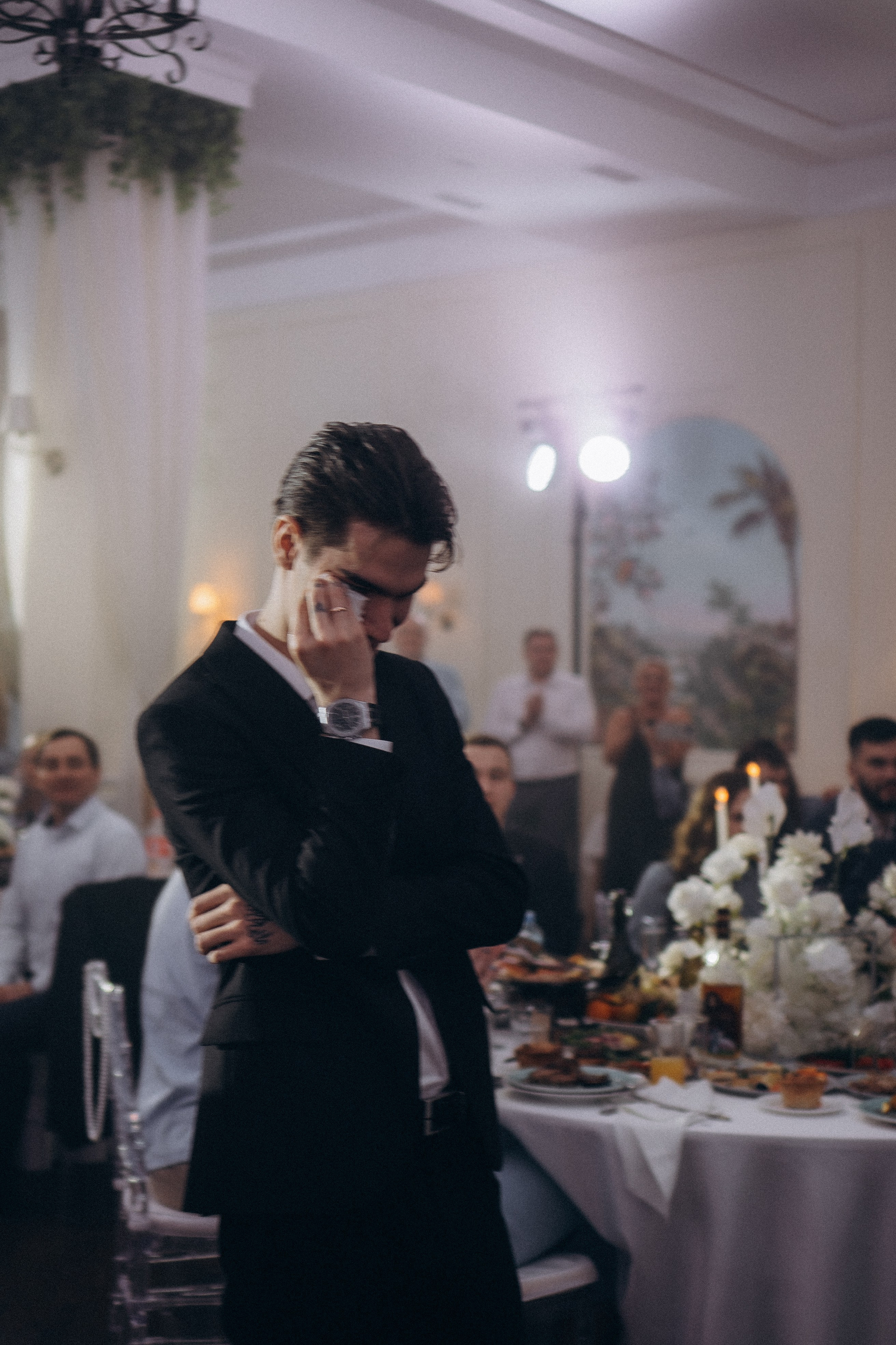 СВАДЕБНАЯ СЬЕМКА СБОРОВ В ОТЕЛЕ И ВЫЕЗД НА ЦЕРЕМОНИЮ (СНЯТО В СИБИРЕ В НИЖНЕВАРТОВСКЕ). Профессиональный фотограф, Санкт-Петербург — Виктория Богомолова