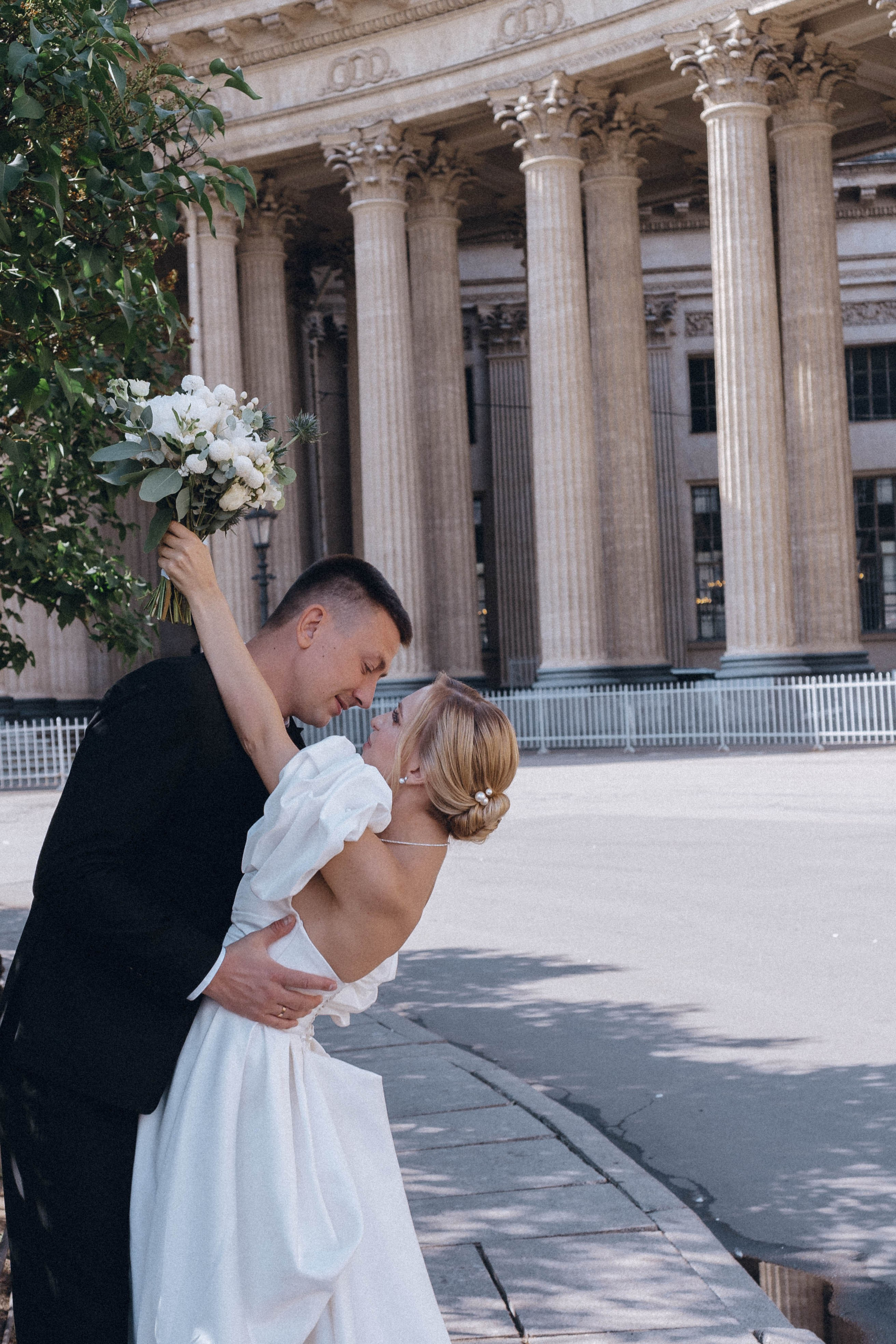 СВАДЕНБНАЯ СЬЕМКА НА КАТЕРЕ ПО КАНАЛАМ САНКТ-ПЕТЕРБУРГА И В АКВАТОРИИ НЕВЫ. Профессиональный фотограф, Санкт-Петербург — Виктория Богомолова