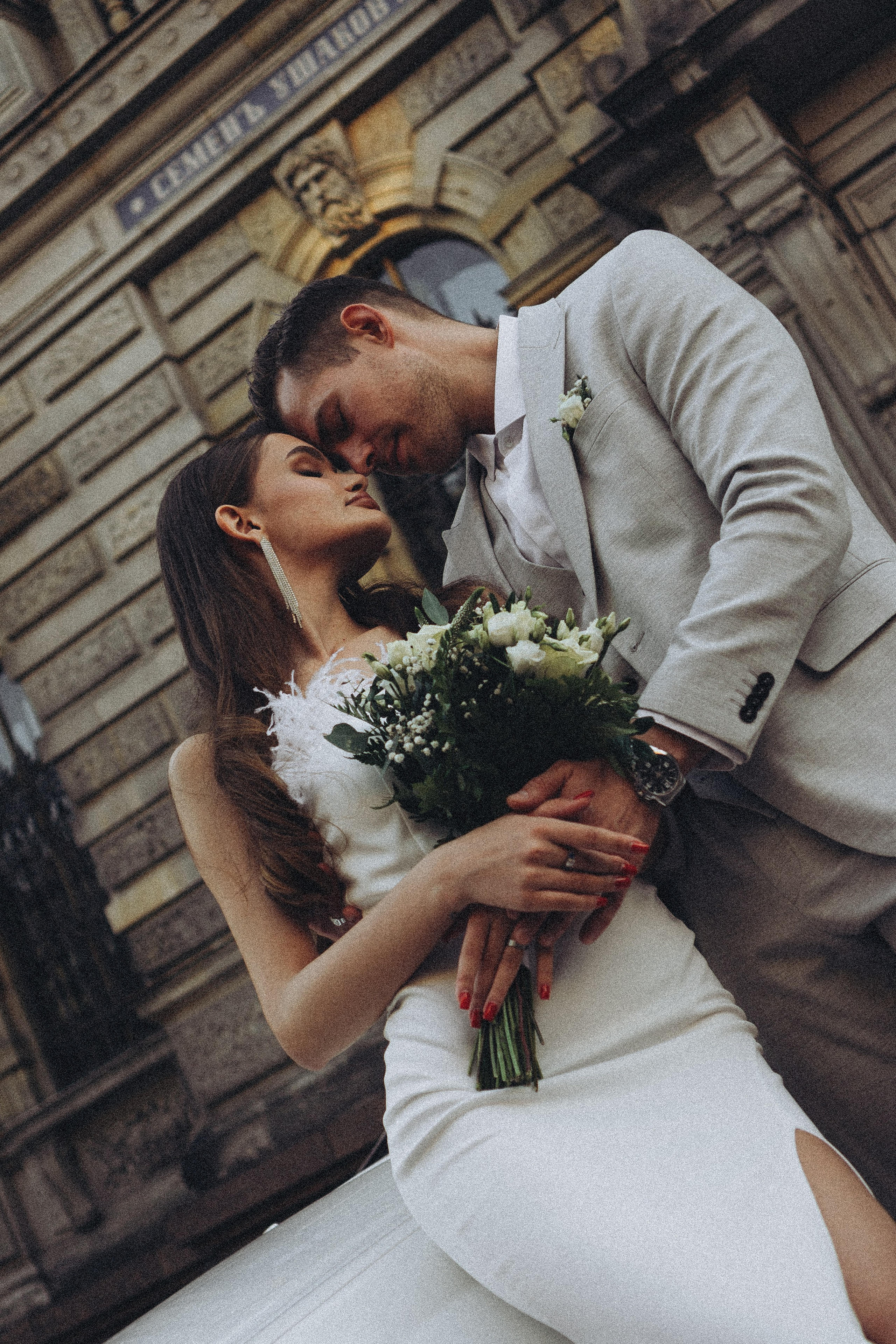 Свадебная сьемка у академии Штиглица. Профессиональный фотограф, Санкт-Петербург — Виктория Богомолова