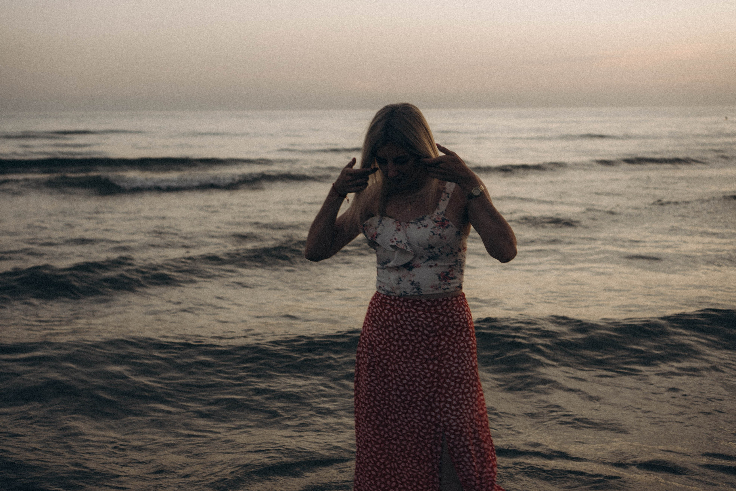 Июльский вечер на берегу черного моря. Профессиональный фотограф, Санкт-Петербург — Виктория Богомолова