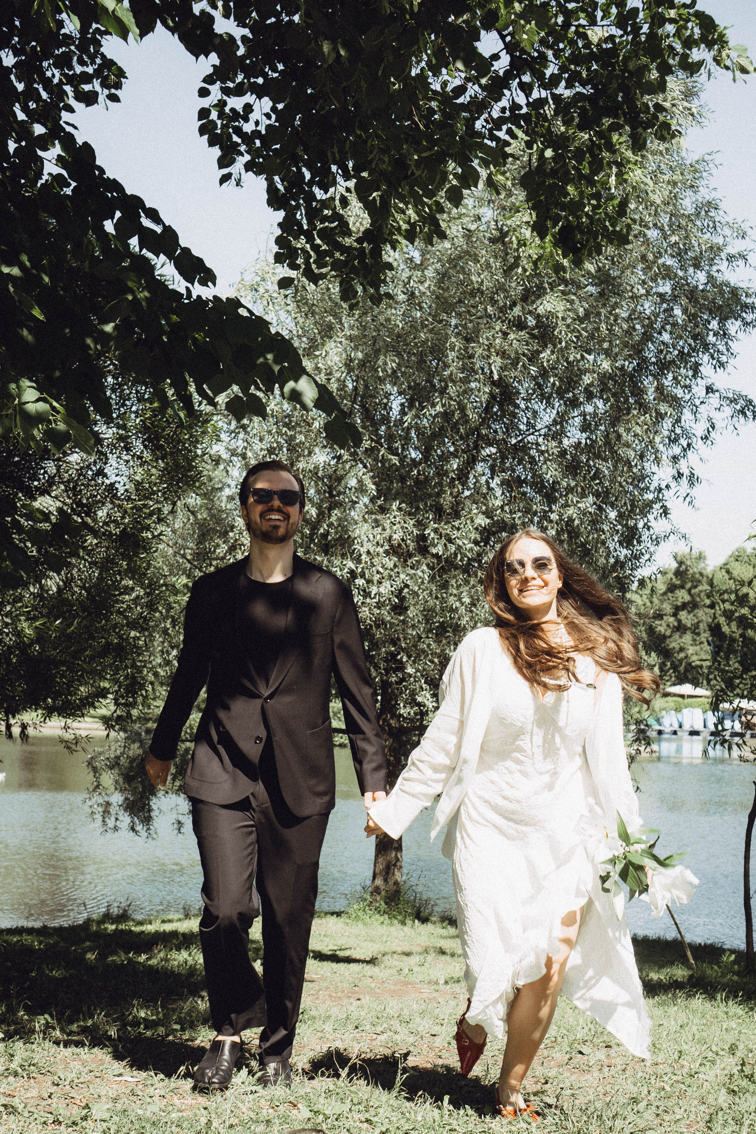 СВАДЕБНАЯ СЬЕМКА В ПАРКЕ ПОБЕДЫ И ПРОГУЛКА ПО МОСКОВСКОМУ ПРОСПЕКТУ. Профессиональный фотограф, Санкт-Петербург — Виктория Богомолова