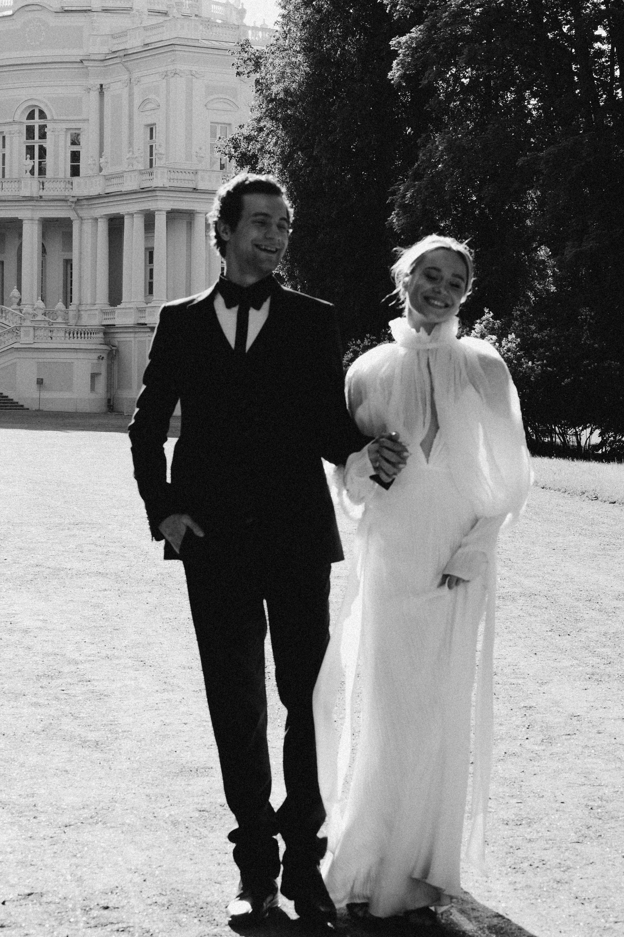 СВАДЕБНАЯ СЬЕМКА В ПАРКЕ ОРАНИЕНБАУМ. Профессиональный фотограф, Санкт-Петербург — Виктория Богомолова