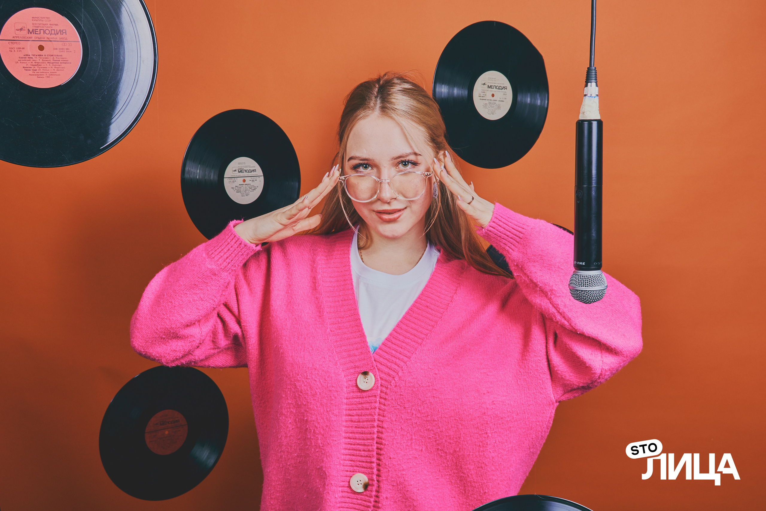 Фотозона на мероприятии «Квартирник». Шилов Арсений — репортажный фотограф в Москве