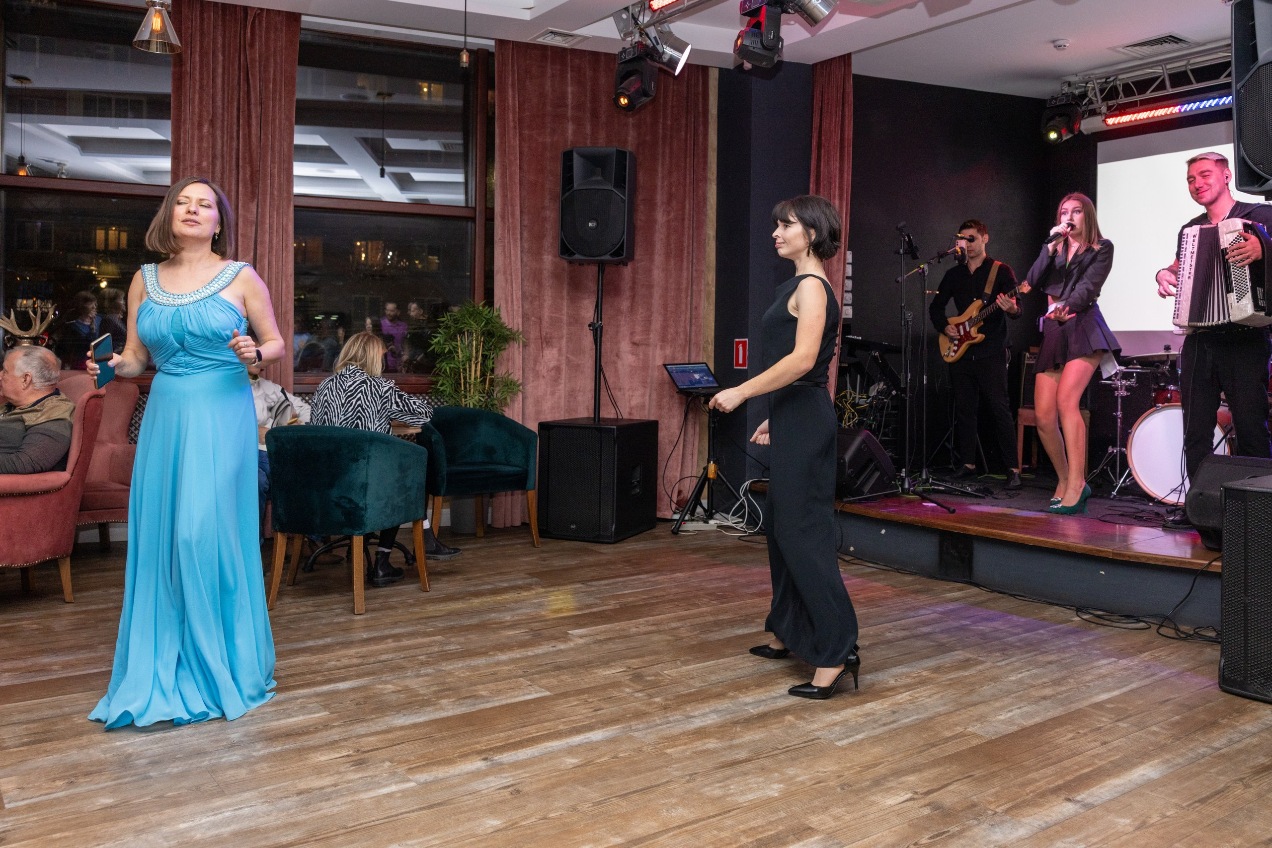 Юбилей в ресторане Тбилиси. Фотограф в Туле Крупский АнДРей. Фотостудия «КАДР71» в Туле