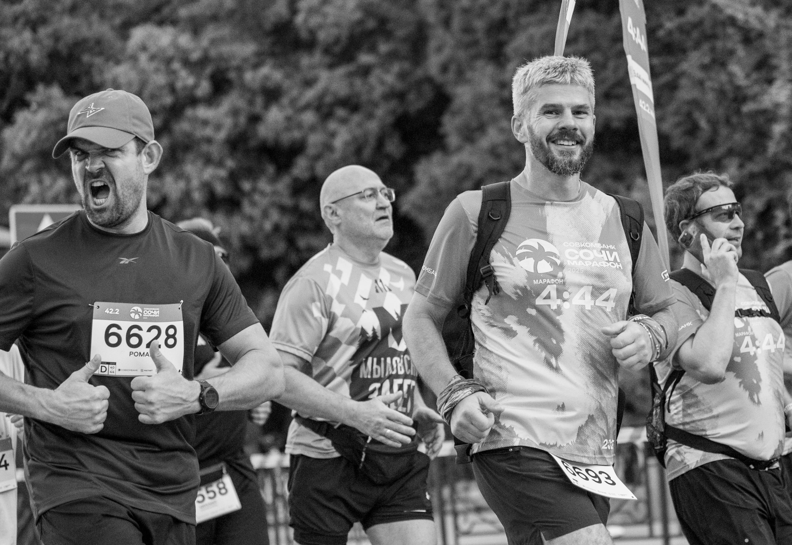 Сочи Марафон по бегу — 2025.11.03. Фотограф из Сочи Регина Труфанова