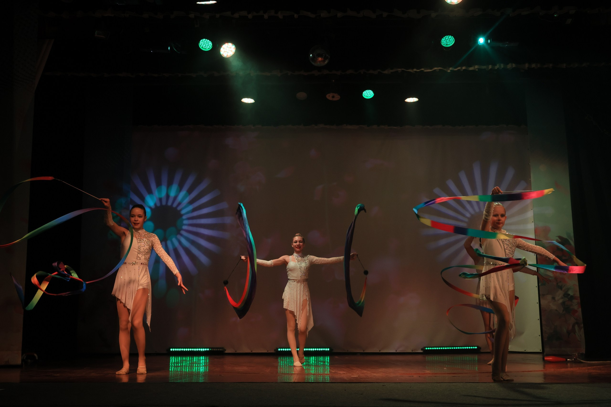 Концерт к 8 Марта в ДК «Металлург» г. Тула. Фотограф в Туле Крупский АнДРей. Фотостудия «КАДР71» в Туле