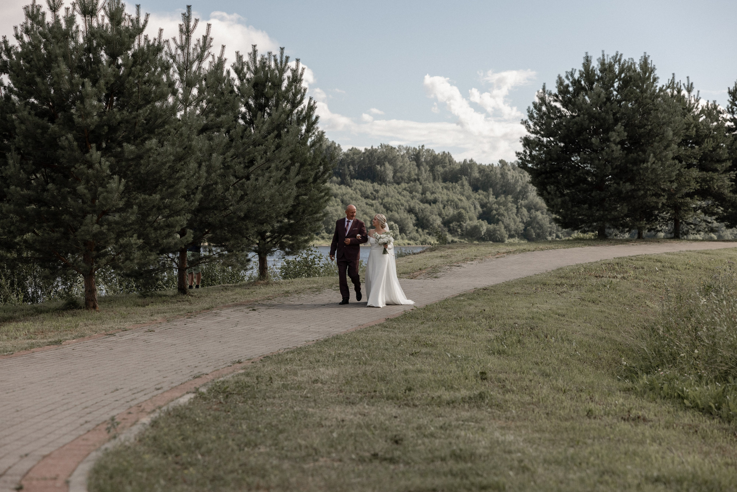 Свадебная фотосессия в Дёмино