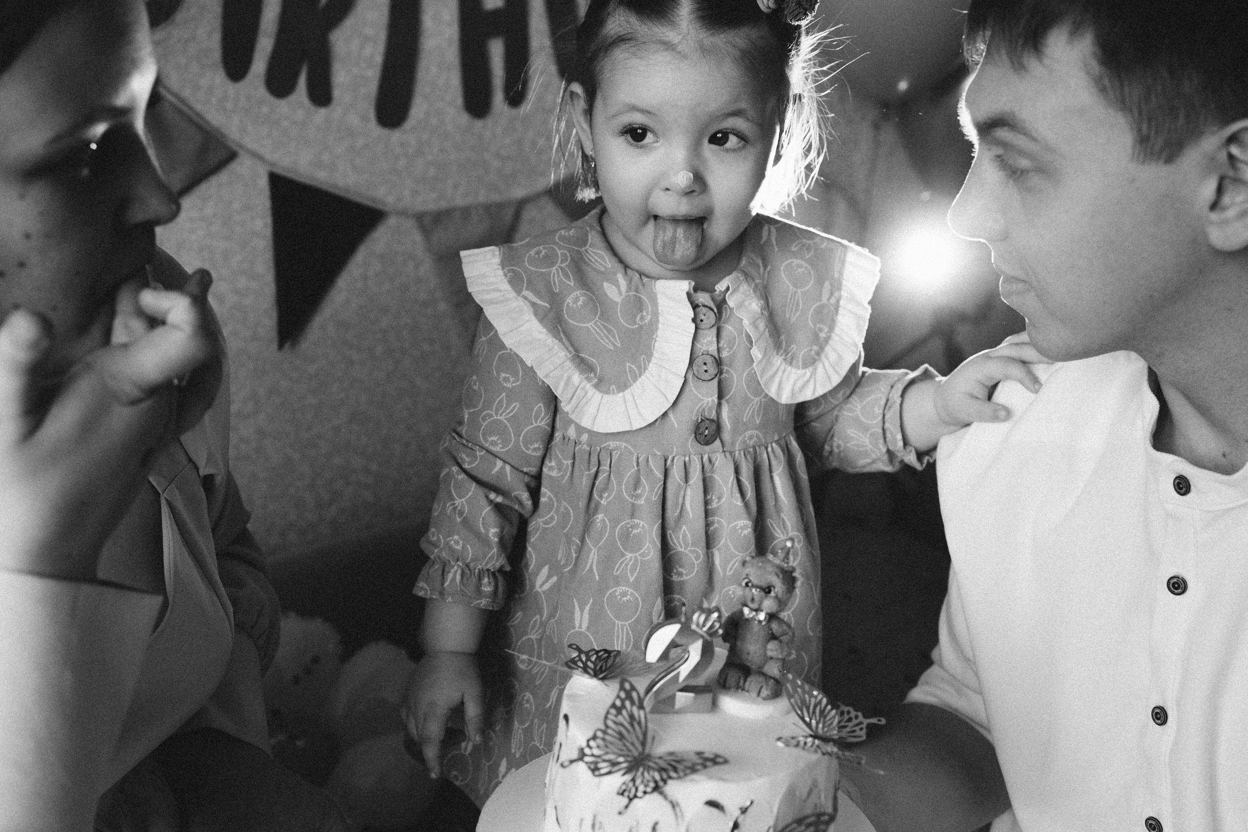 Яркий праздник для Анечки. Lifestyle семейный и детский фотограф в Омске Иванова Екатерина