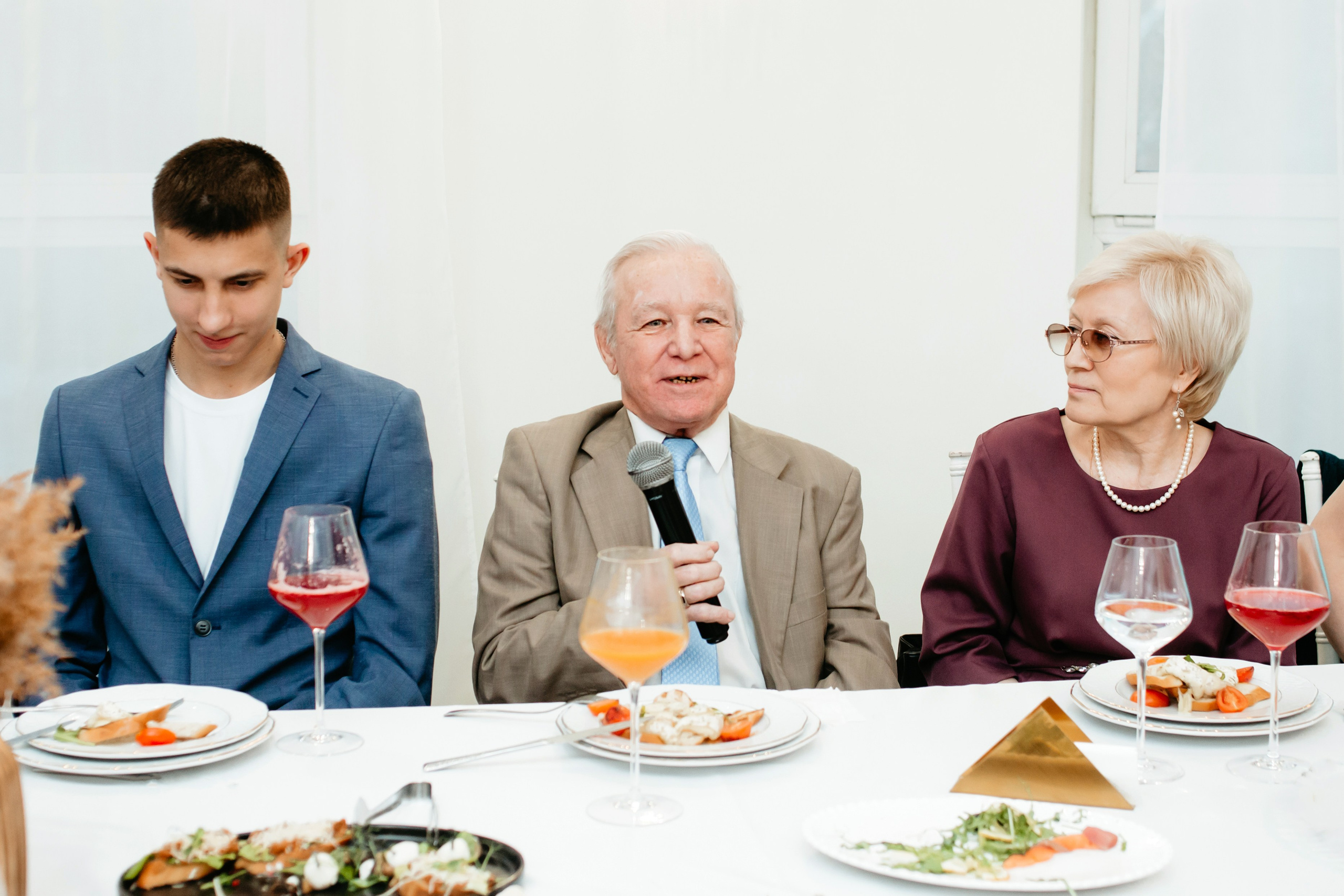 Свадебный банкет Анна и Дмитрия. Фотограф в Челябинске Ополихина Анна