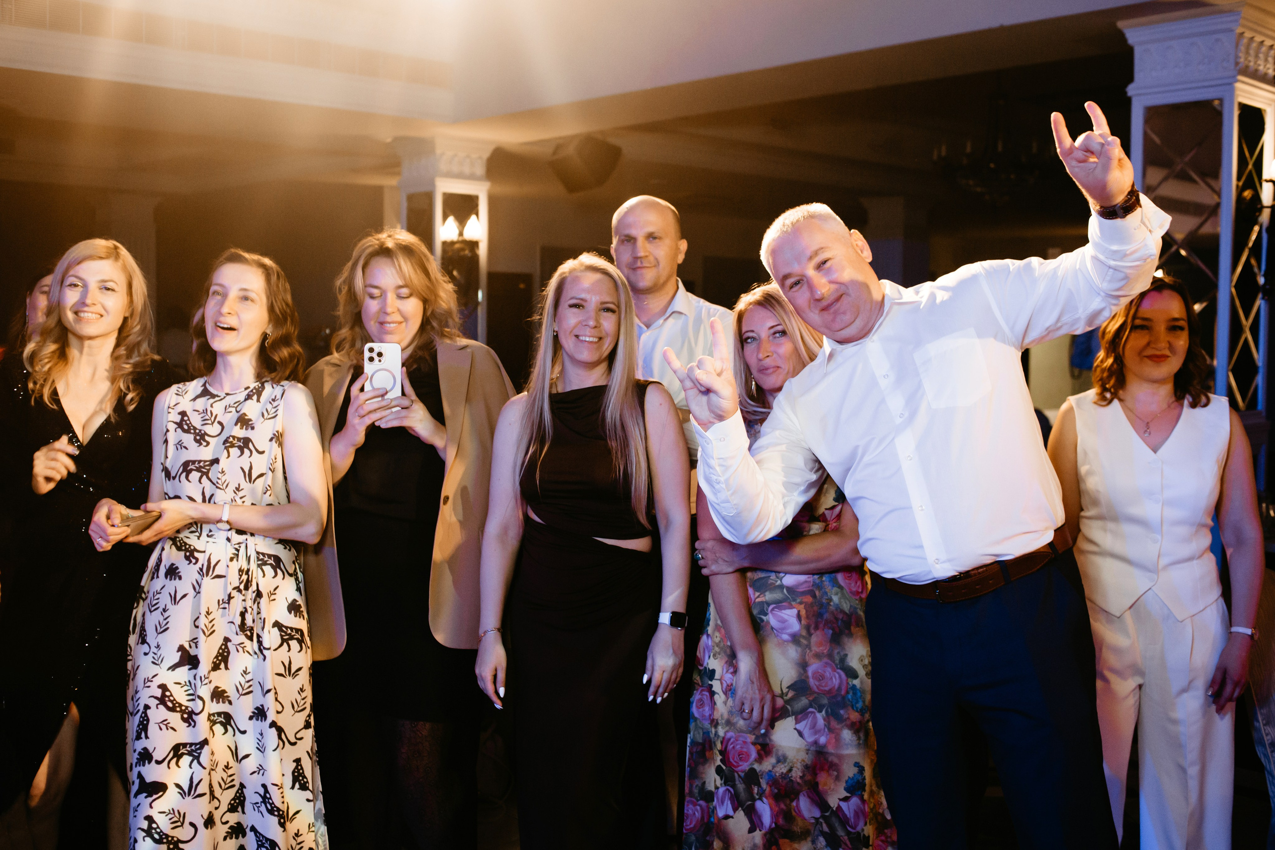 Выпускной 2025 (9класс) 124 школа. Фотограф в Челябинске Ополихина Анна