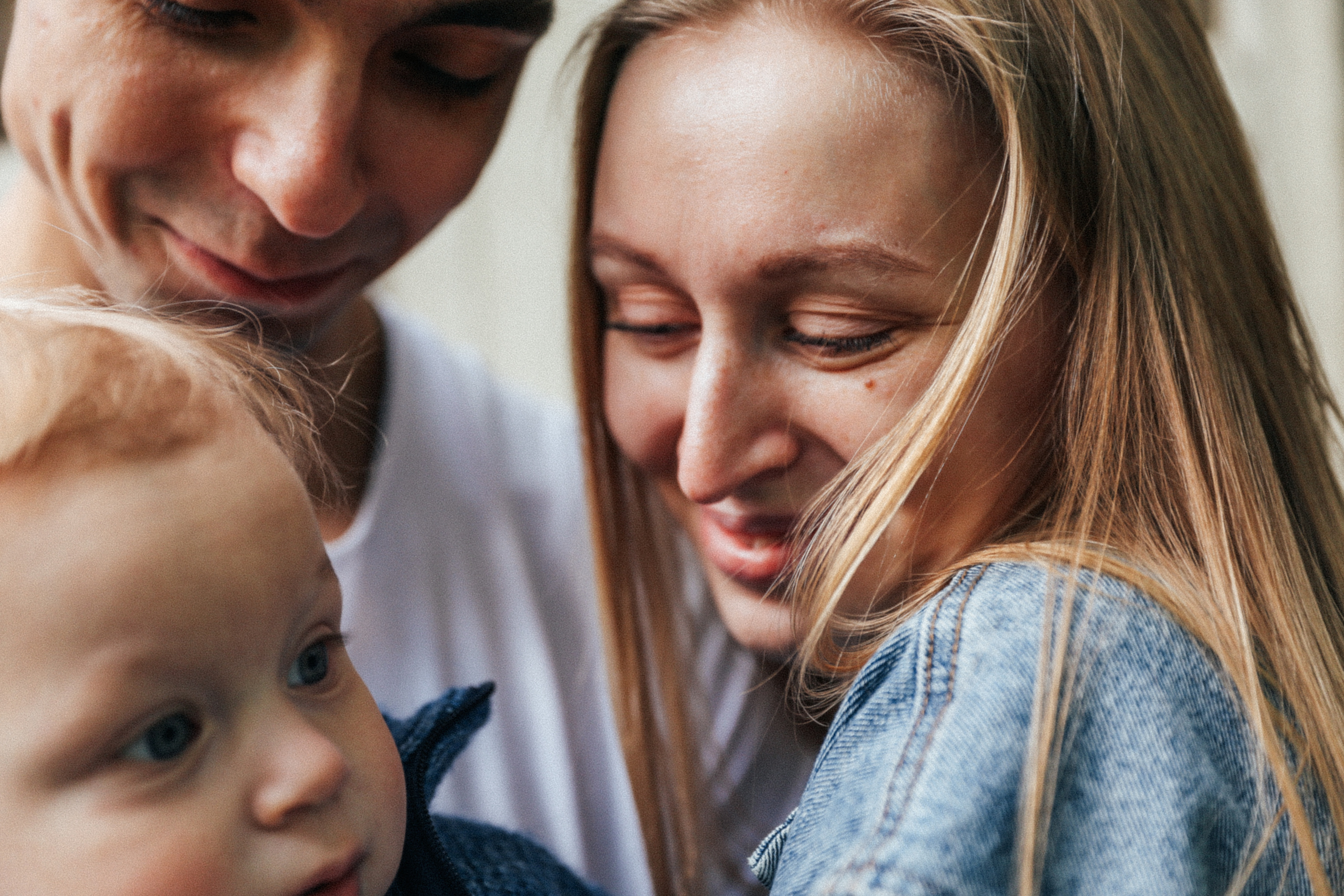 Семейная фотопрогулка в парке Горки Лениские. Свадебный фотограф Домодедово Москва Катерина Алехина