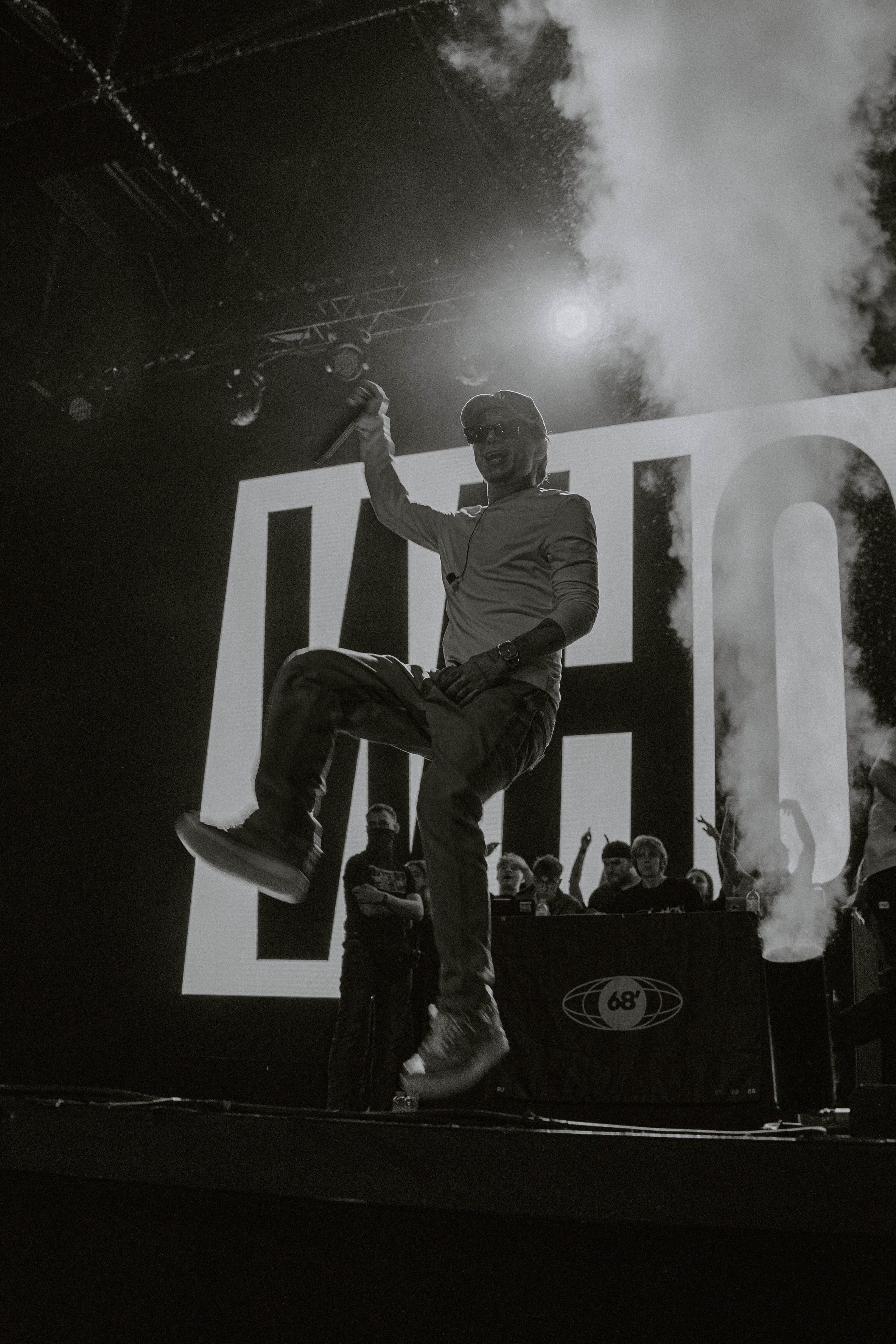 Бэкстейдж Whole Lotta Swag. Главная