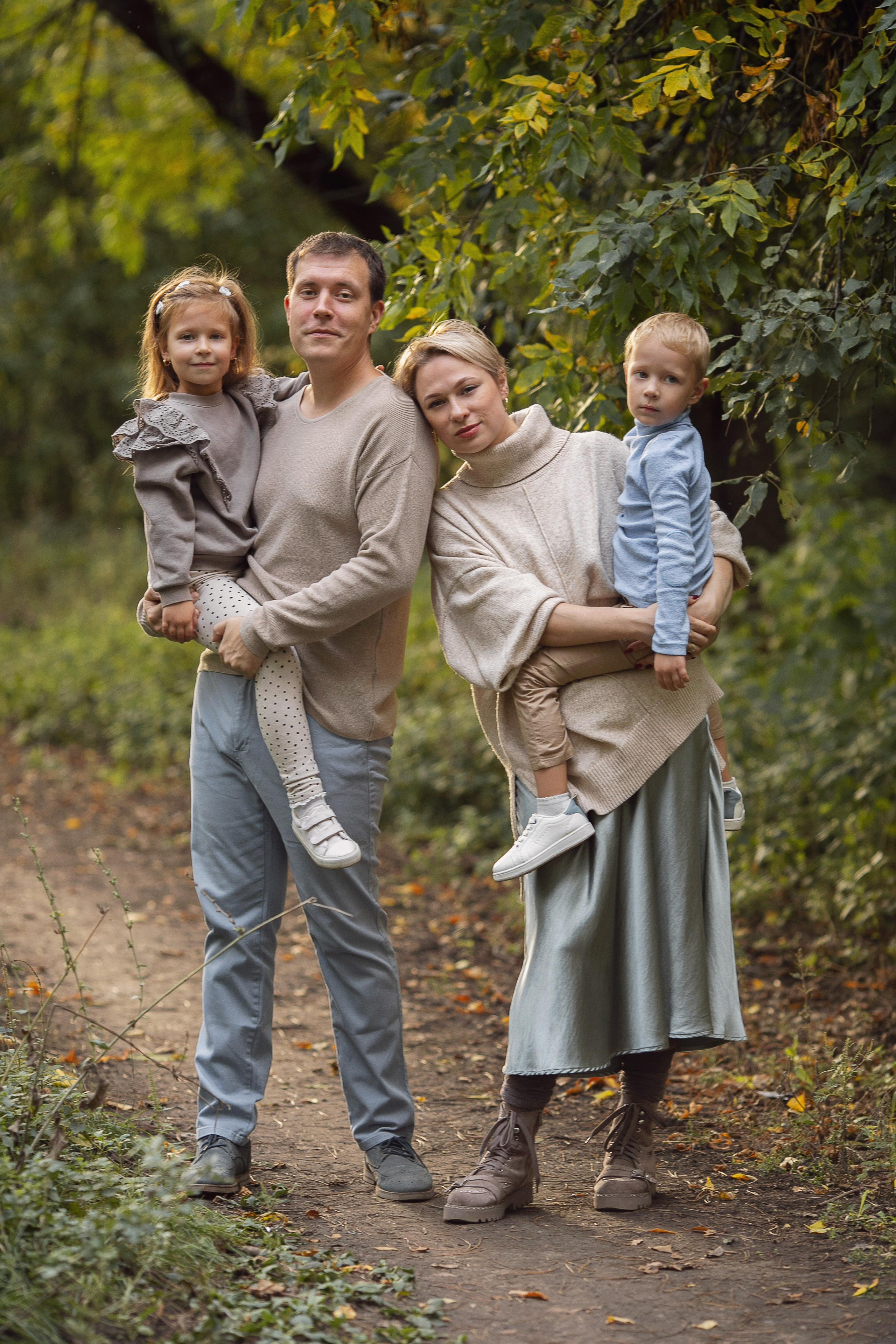 В сосновом бору. Семейный и детский фотограф в Ростове-на-Дону Мария Курутина