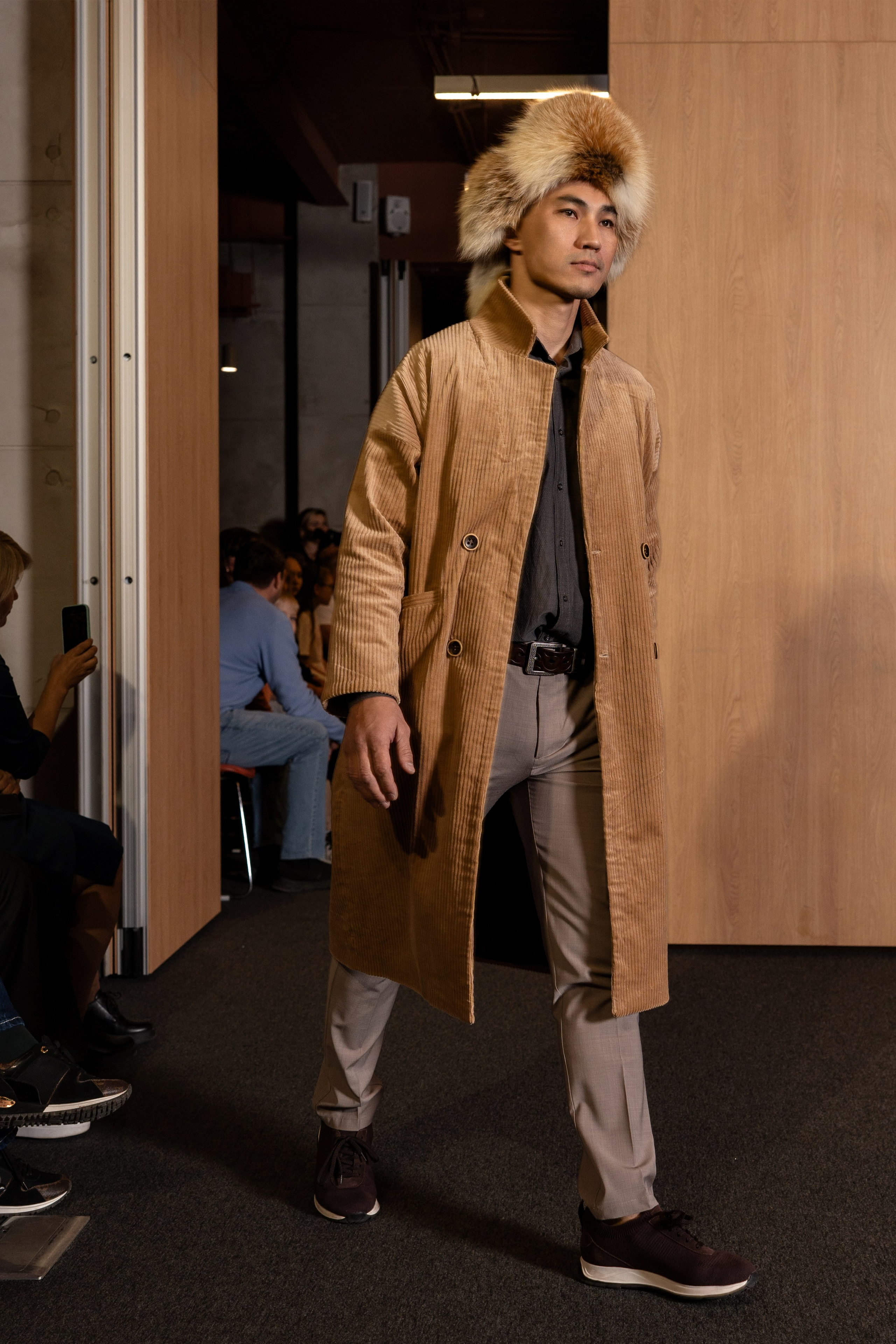 Brand Gulnur Atelier. Сайт Алматинского НЮ АРТ, будуар и фэшн фотографа Дениса Карпенко