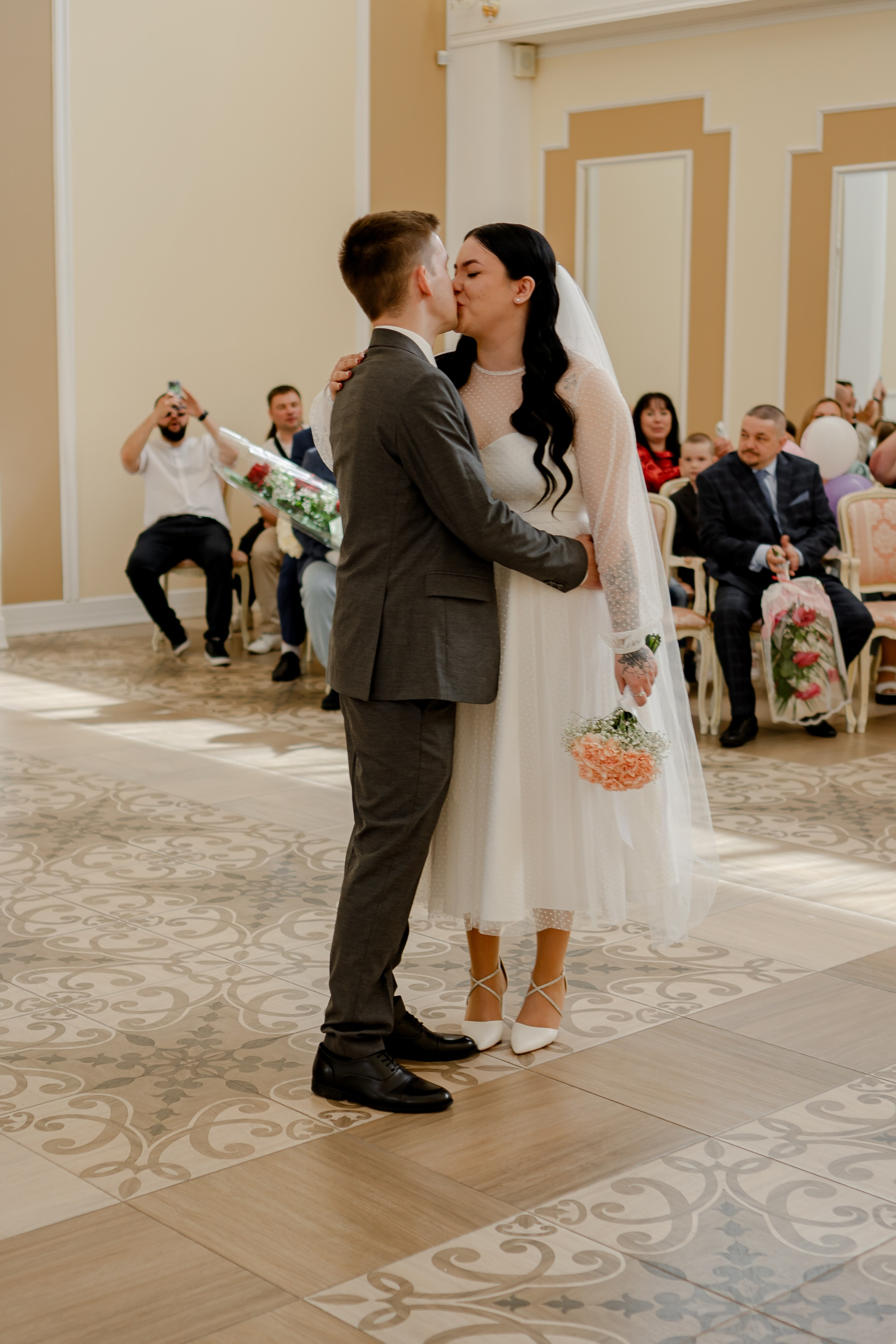 СВАДЕБНАЯ СЬЕМКА В ЗАГСЕ И БАНКЕТ. Профессиональный фотограф, Санкт-Петербург — Виктория Богомолова