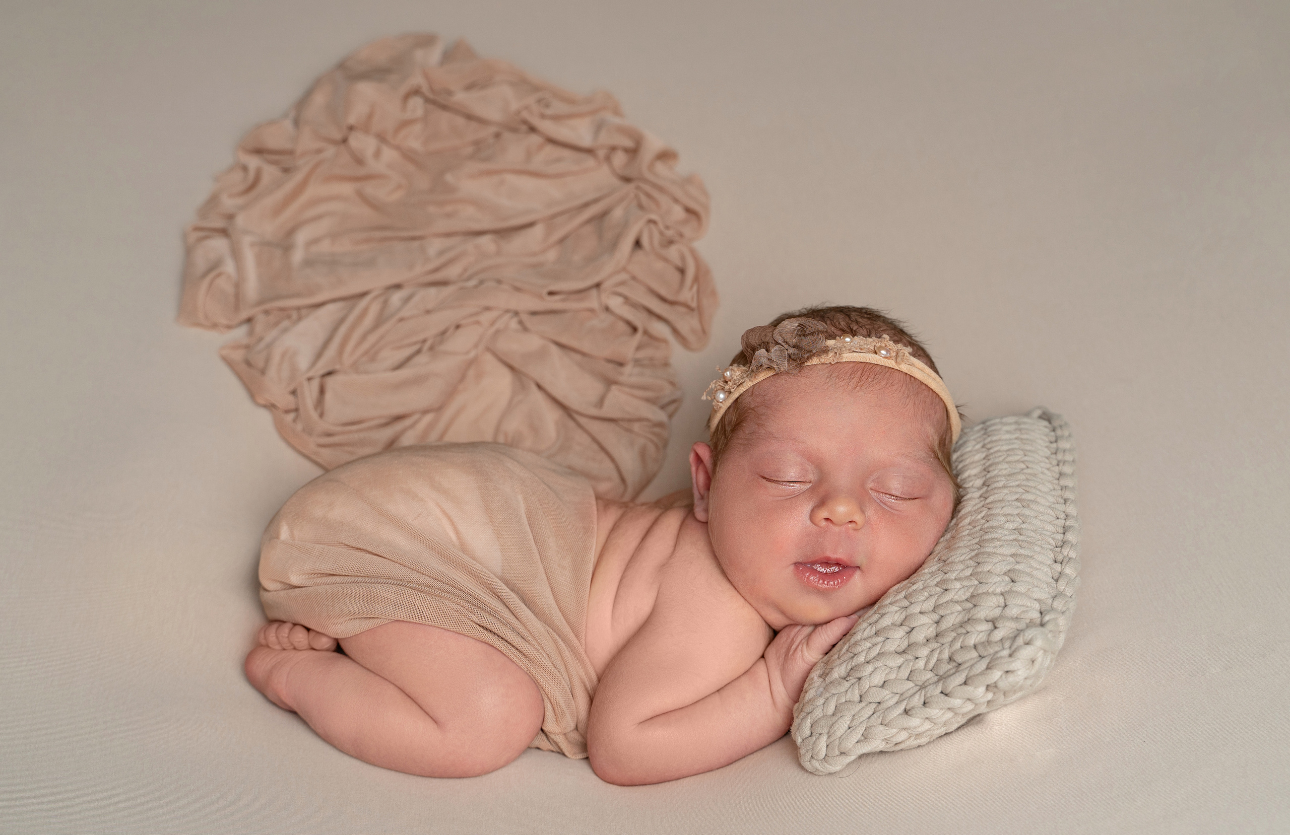 НОВОРОЖДЁННЫЕ. Детская выездная фотостудия. Фотограф новорождённых newborn, годовасие