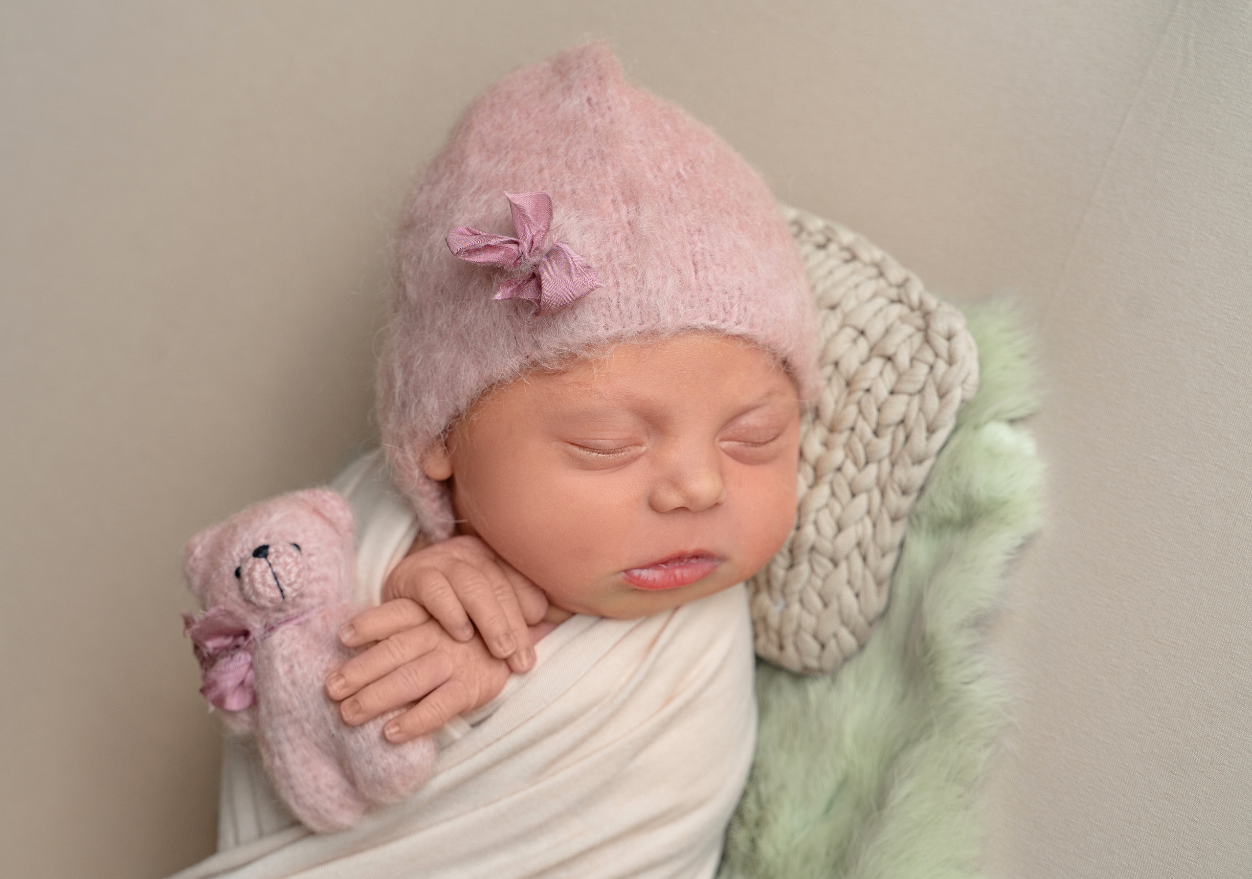 НОВОРОЖДЁННЫЕ. Детская выездная фотостудия. Фотограф новорождённых newborn, годовасие