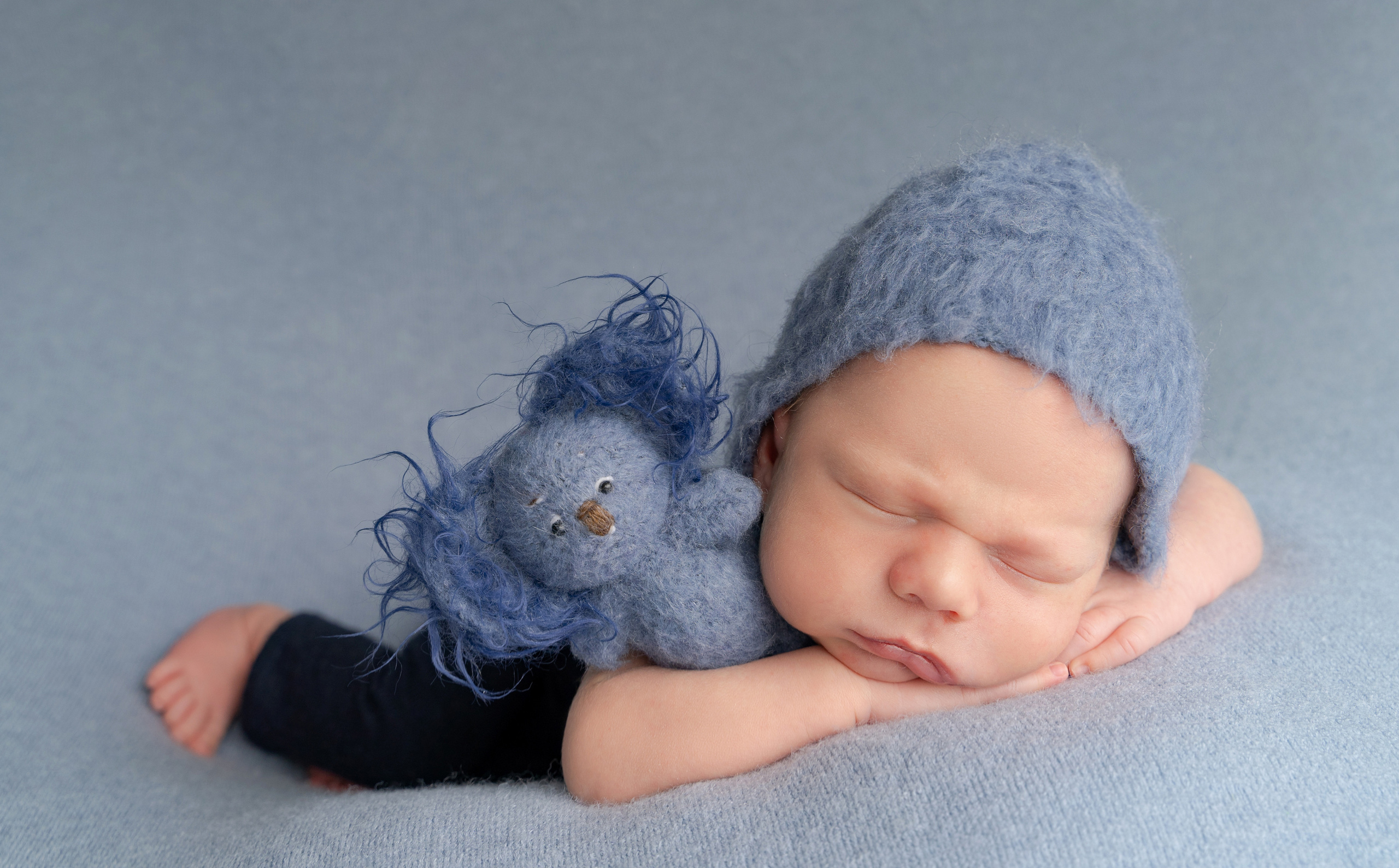 НОВОРОЖДЁННЫЕ. Детская выездная фотостудия. Фотограф новорождённых newborn, годовасие