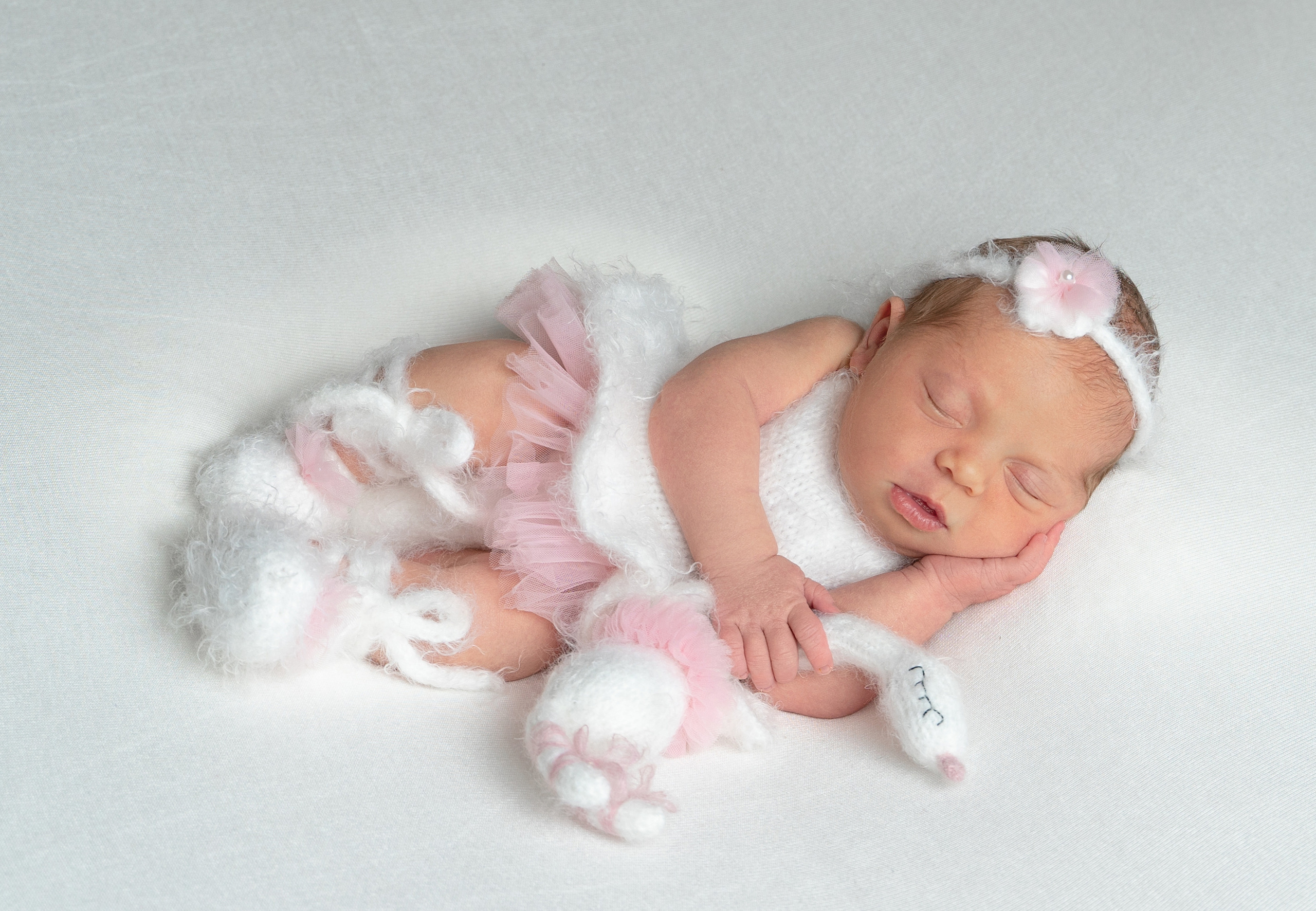 НОВОРОЖДЁННЫЕ. Детская выездная фотостудия. Фотограф новорождённых newborn, годовасие