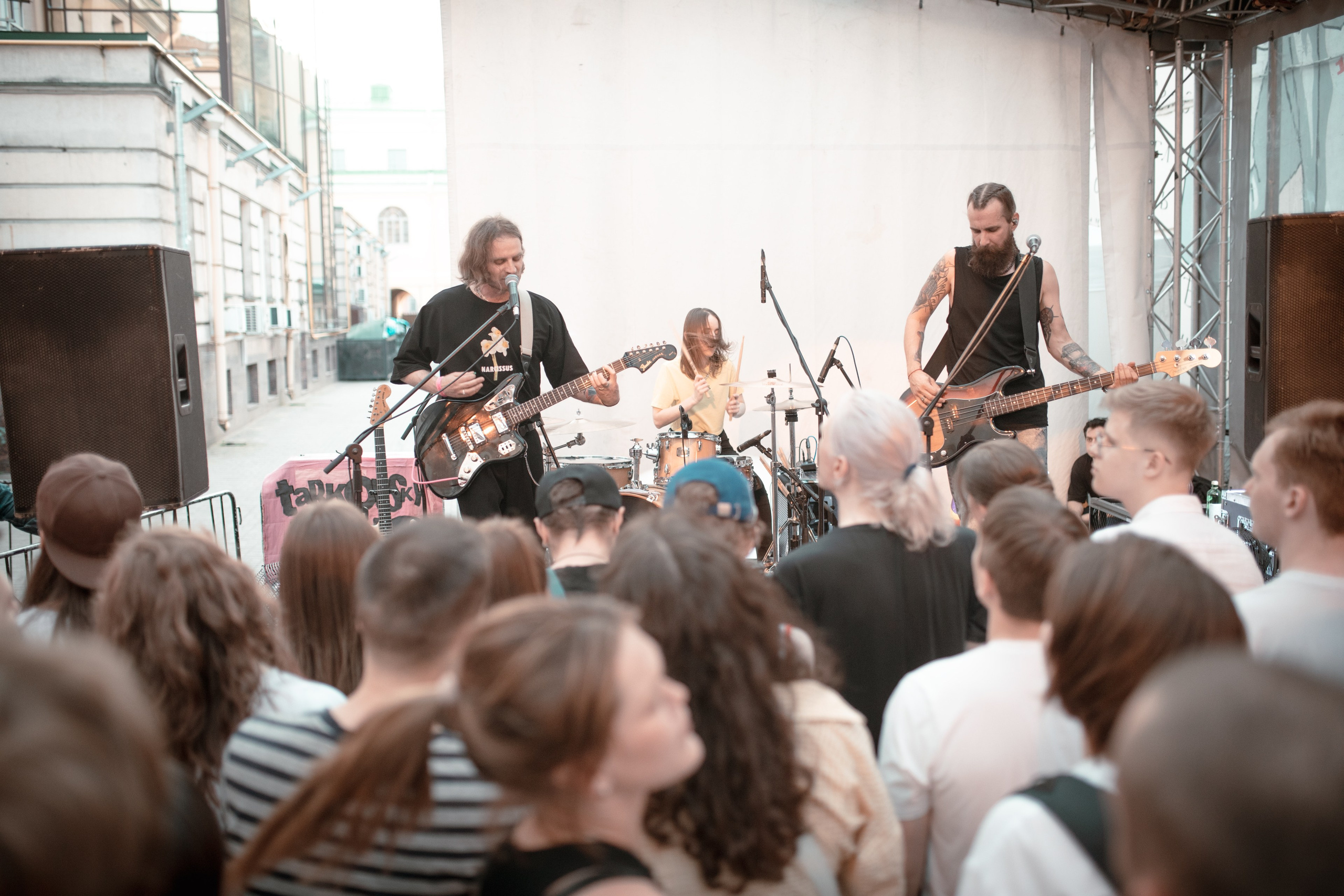 ДЖИНСЫ ТАРКОВСКОГО. Фотограф Елена Богачева (lenalena_na_na_na)