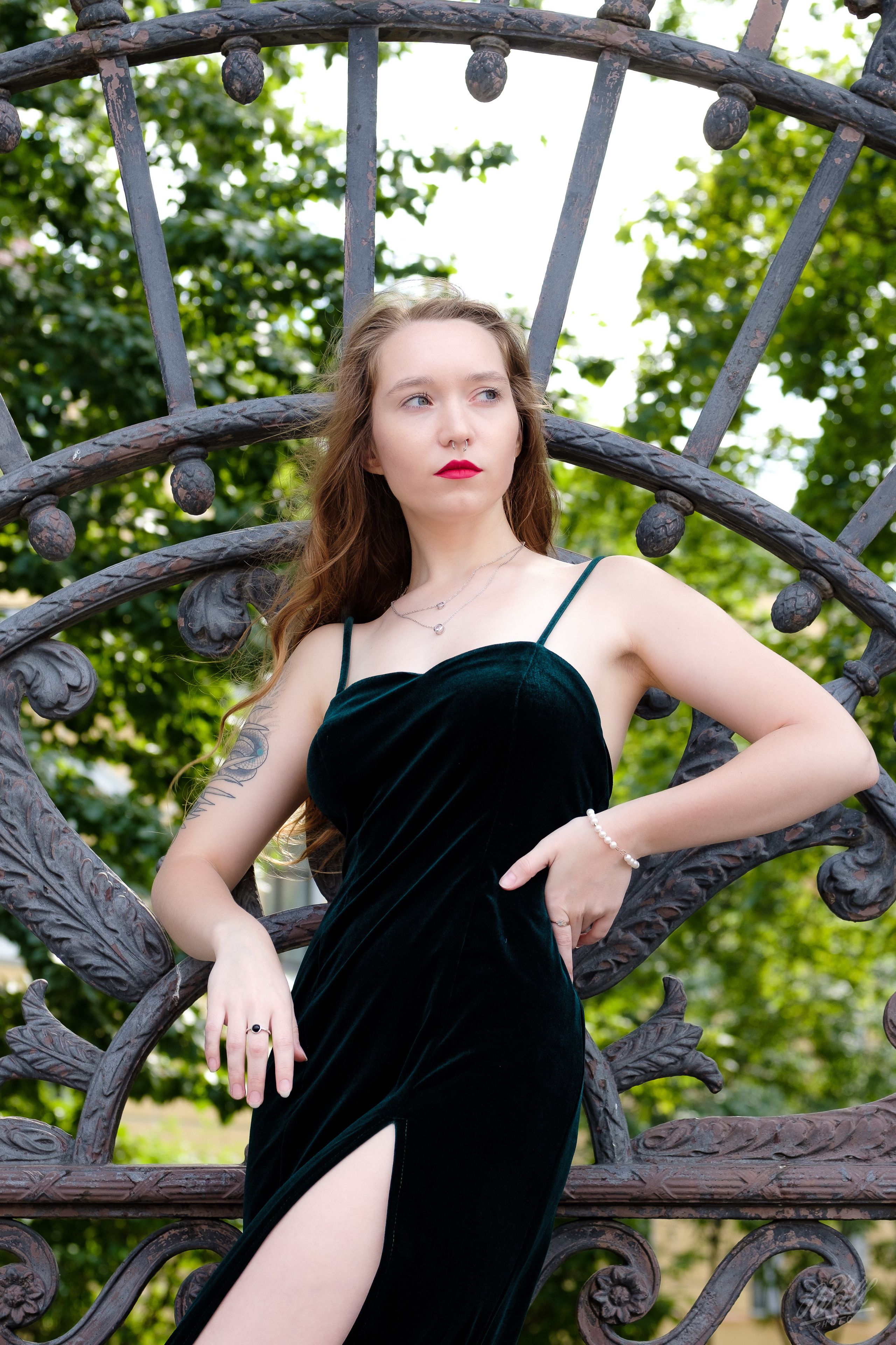 Девушка на улице, портрет, уличный портрет, портрет девушки, портретное фото