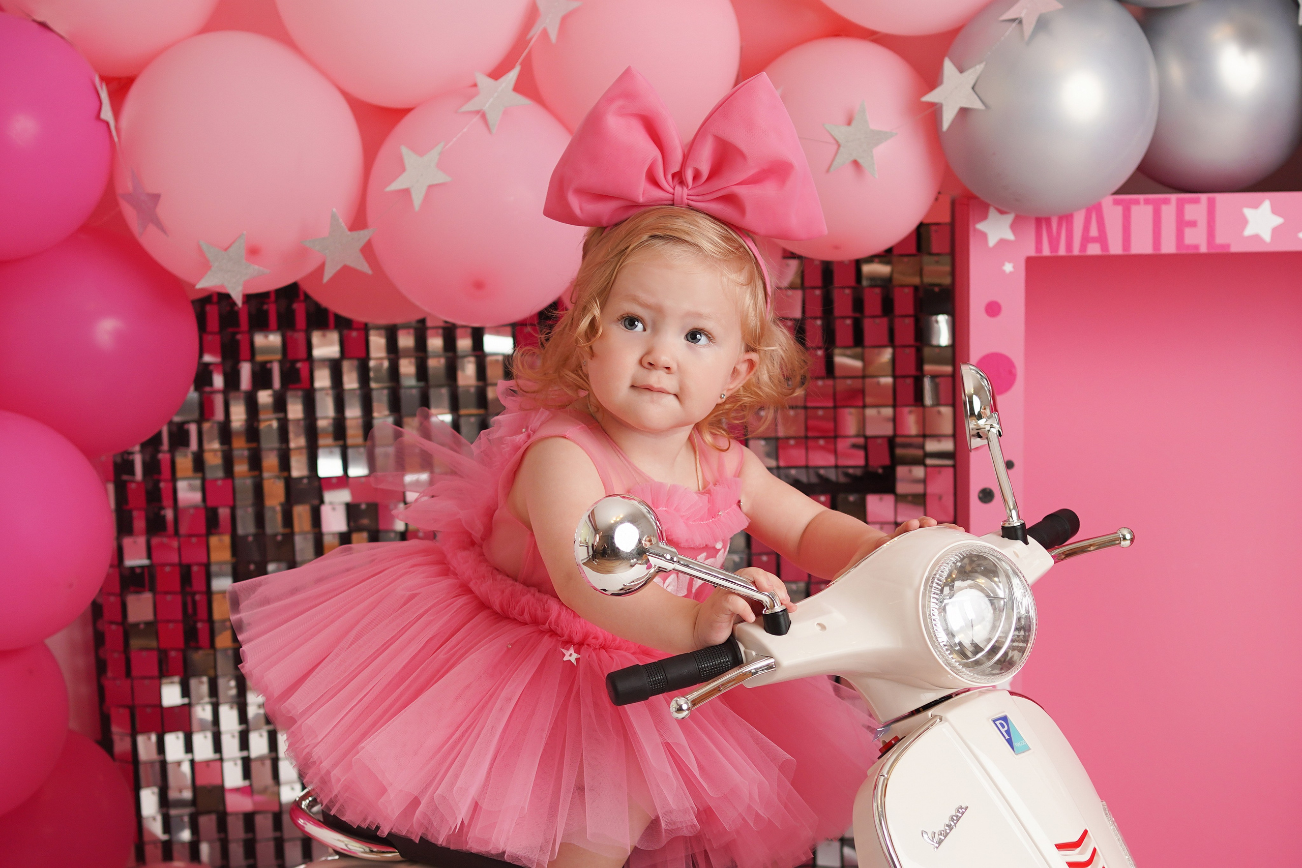 Детская фотосессия Первый годик в стиле Барби. Детский фотограф и фотограф новорожденных в Калининград Оксана Иваний