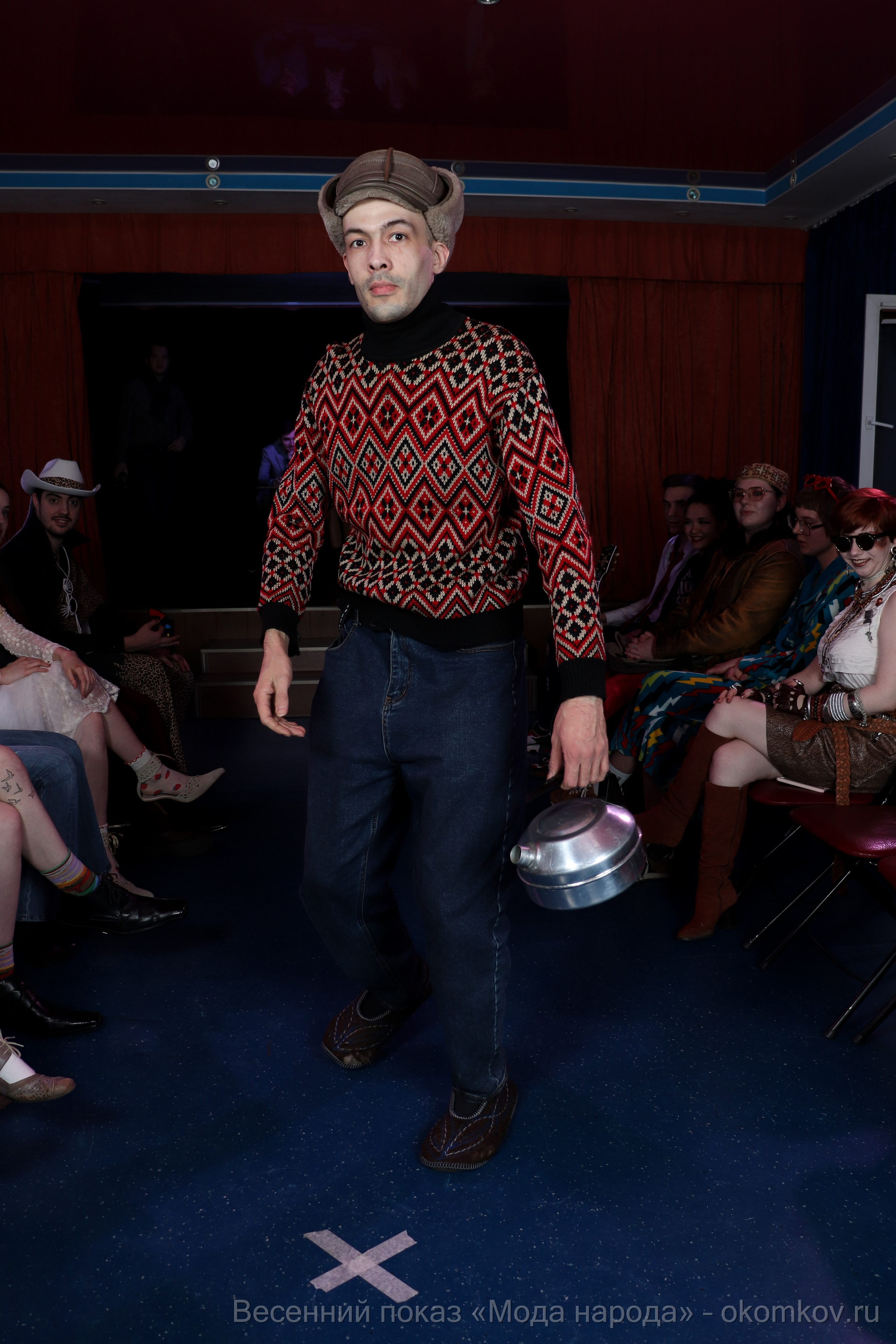 Весенний показ «Мода народа». Ивентный фотограф в Санкт-Петербурге Олег Комков