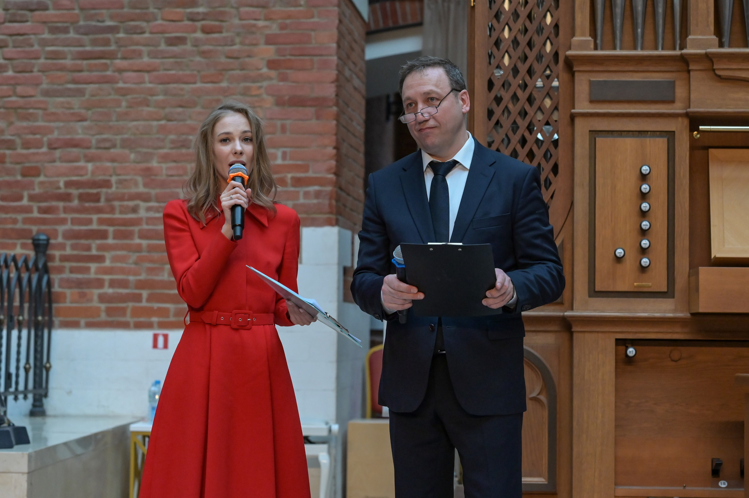 «Люди как люди» Царицыно 2024 г. Семейный и репортажный фотограф в Москве Анастасия Трубкина