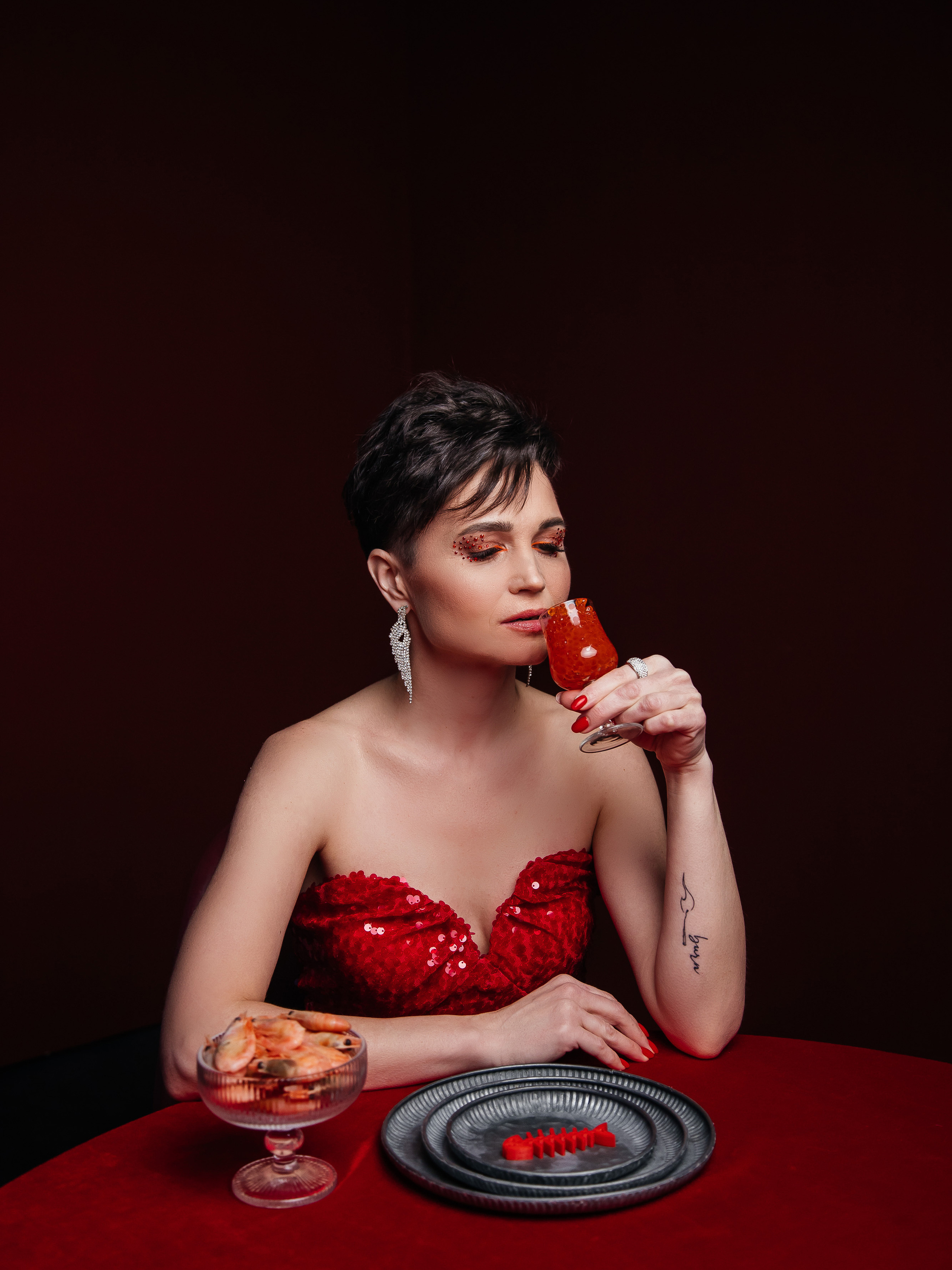 Концепт для рыбного контента. Креативный и женский Фотограф Омске Наталья Лебедева