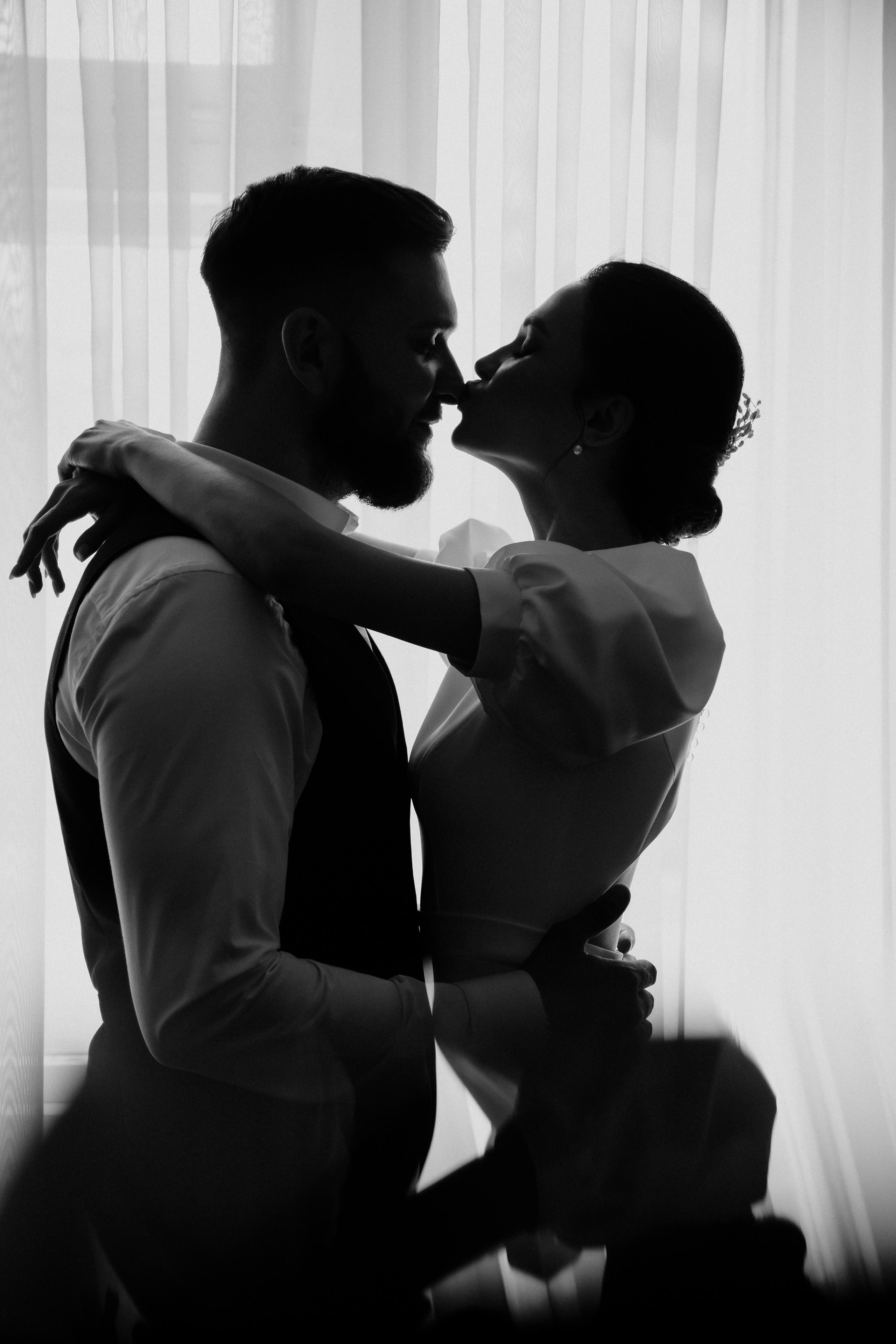 Классика в классической студии. Креативный и женский Фотограф Омске Наталья Лебедева