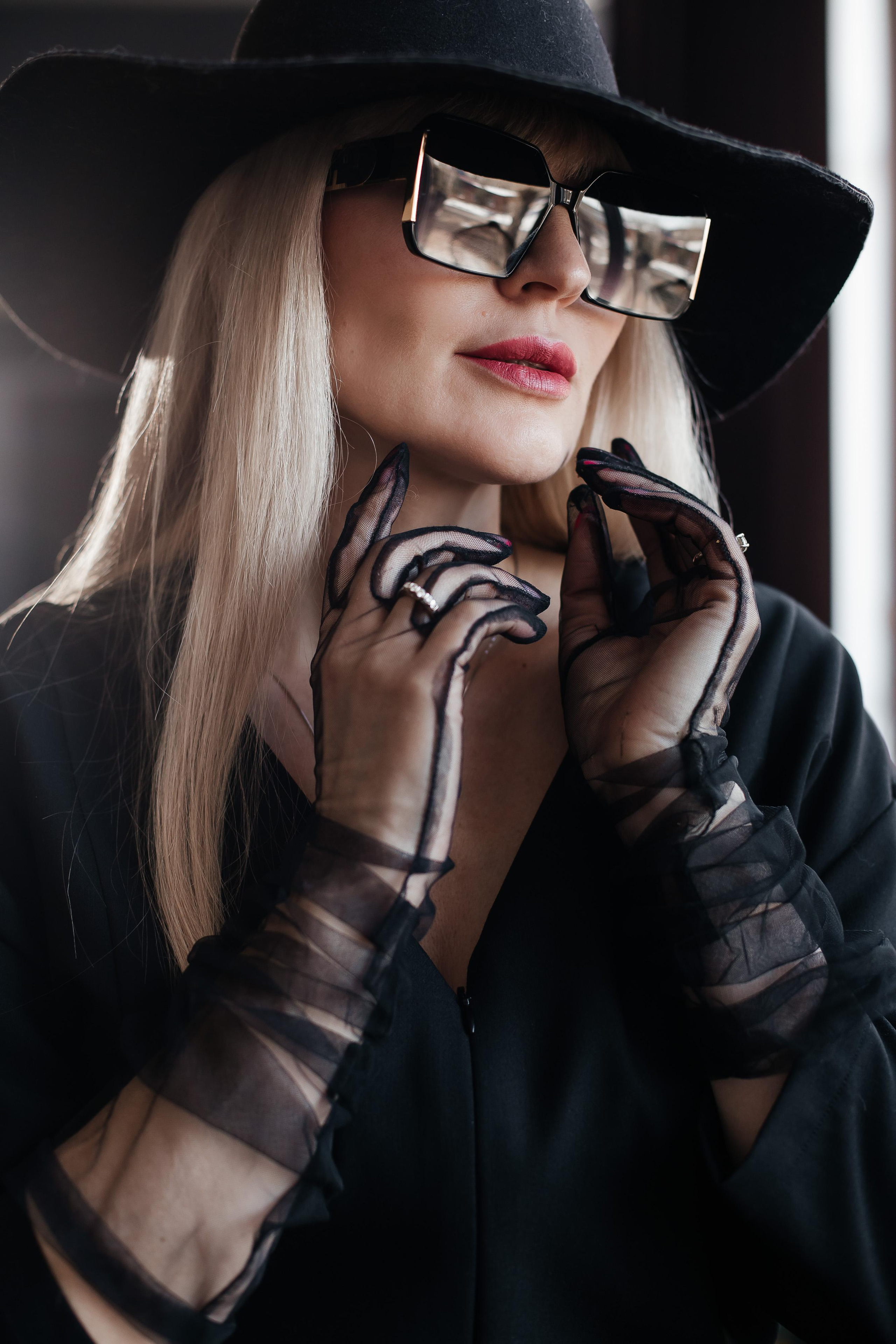 Минимализм в студии. Креативный и женский Фотограф Омске Наталья Лебедева