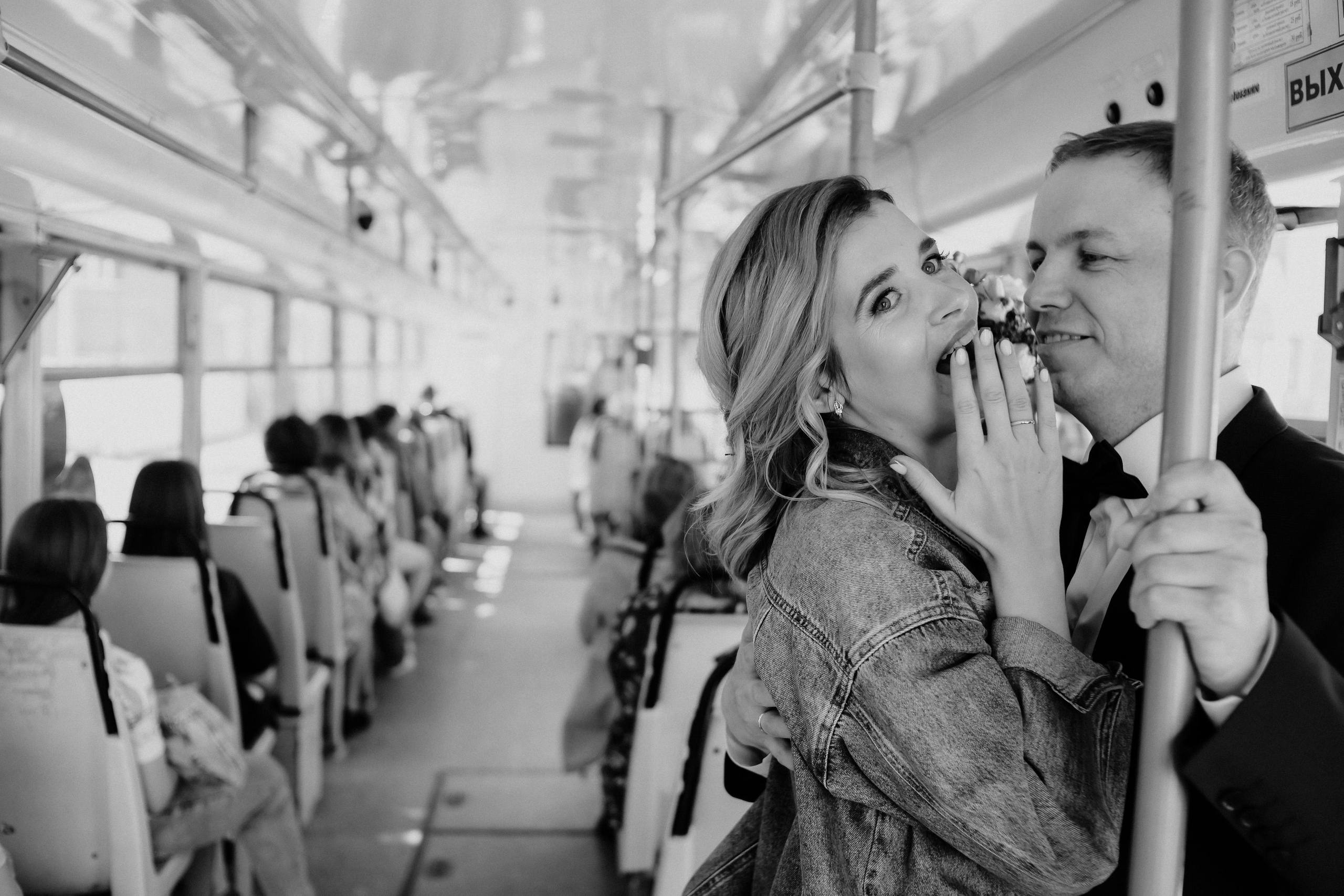 Трамвай, лето, кафе. Креативный и женский Фотограф Омске Наталья Лебедева