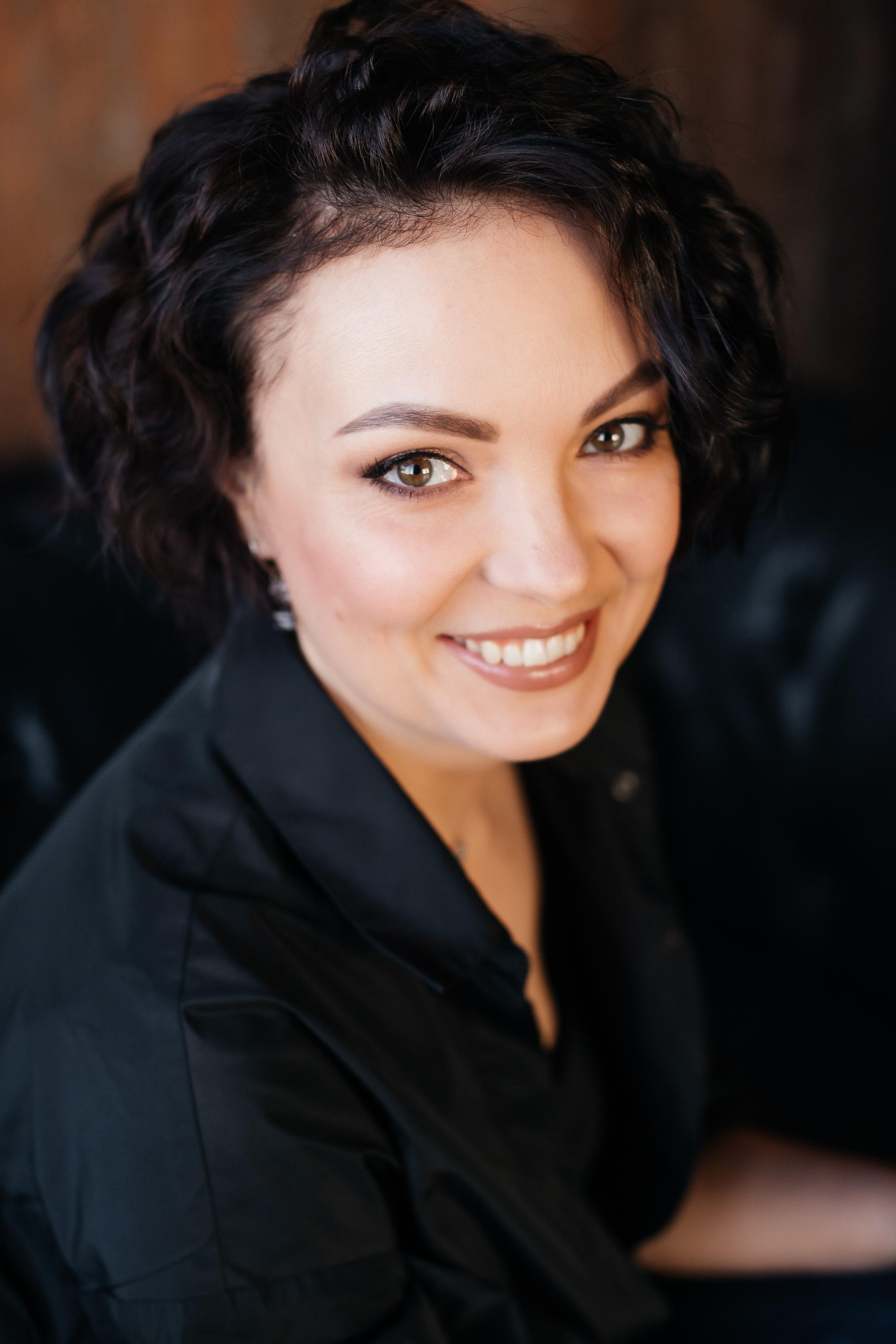 Классический портрет. Креативный и женский Фотограф Омске Наталья Лебедева