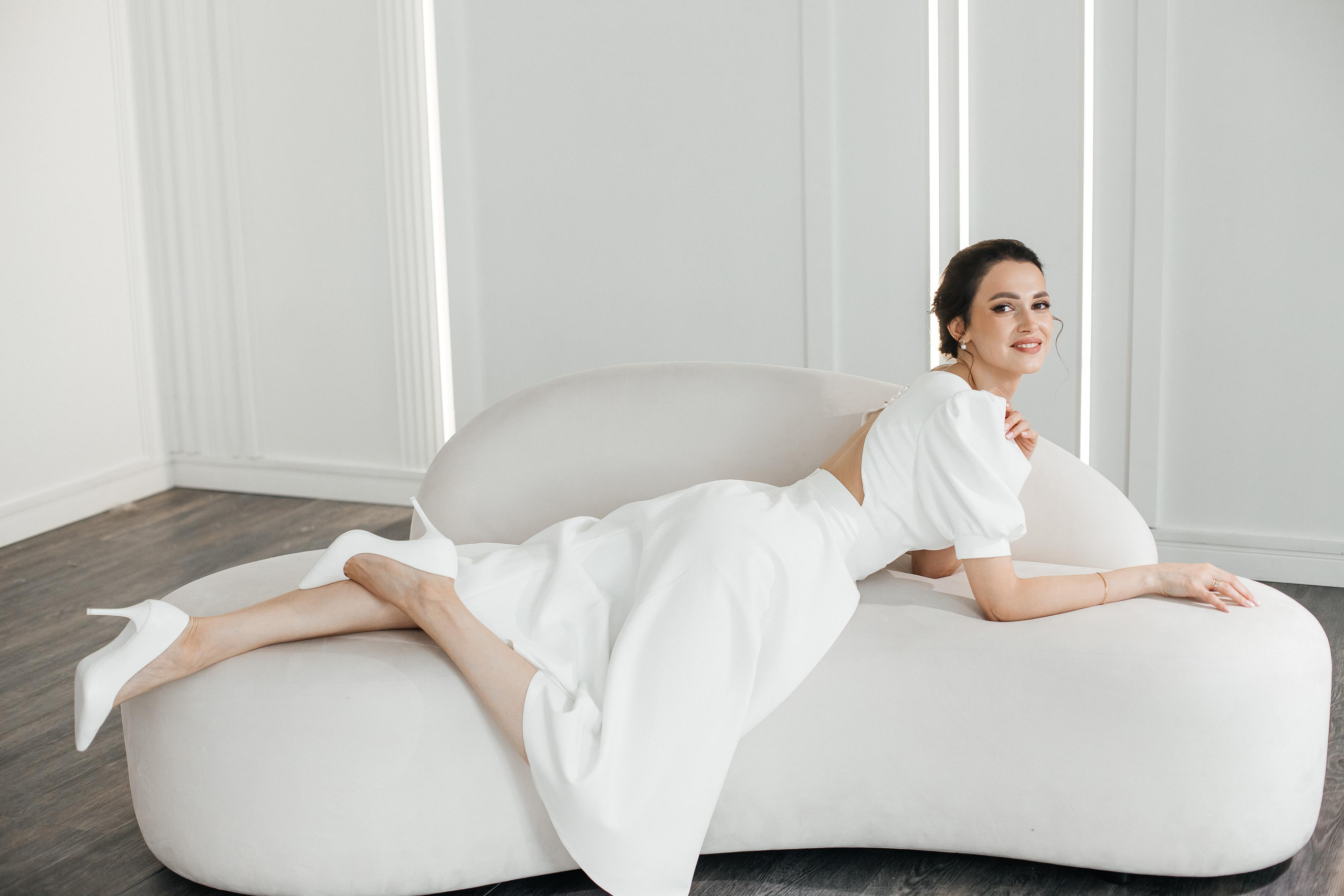 Классика в классической студии. Креативный и женский Фотограф Омске Наталья Лебедева