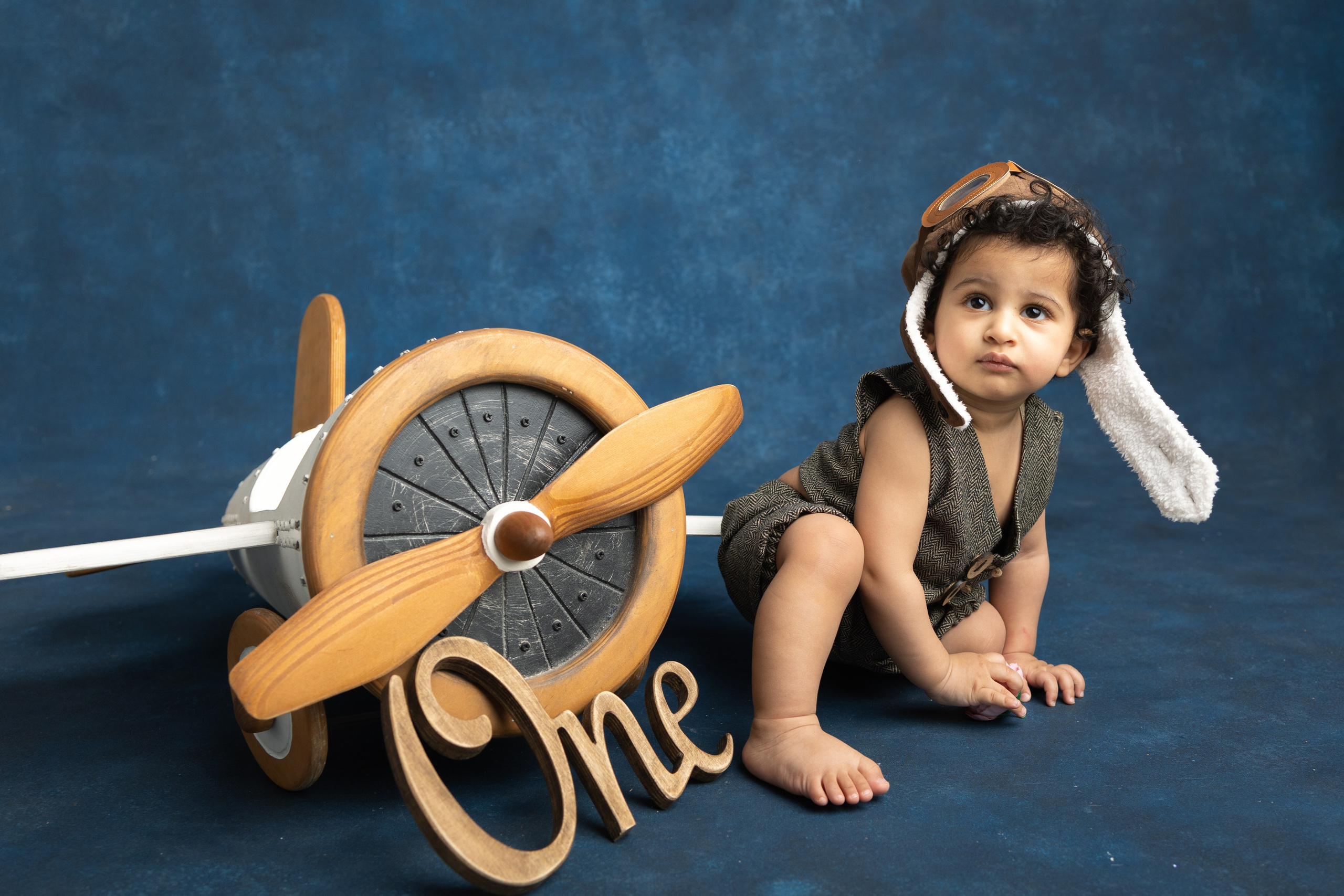 От 9 месяцев  - Фотограф новорожденных: магия детства в каждом снимке. Фотограф новорожденных: волшебные моменты первых дней жизни