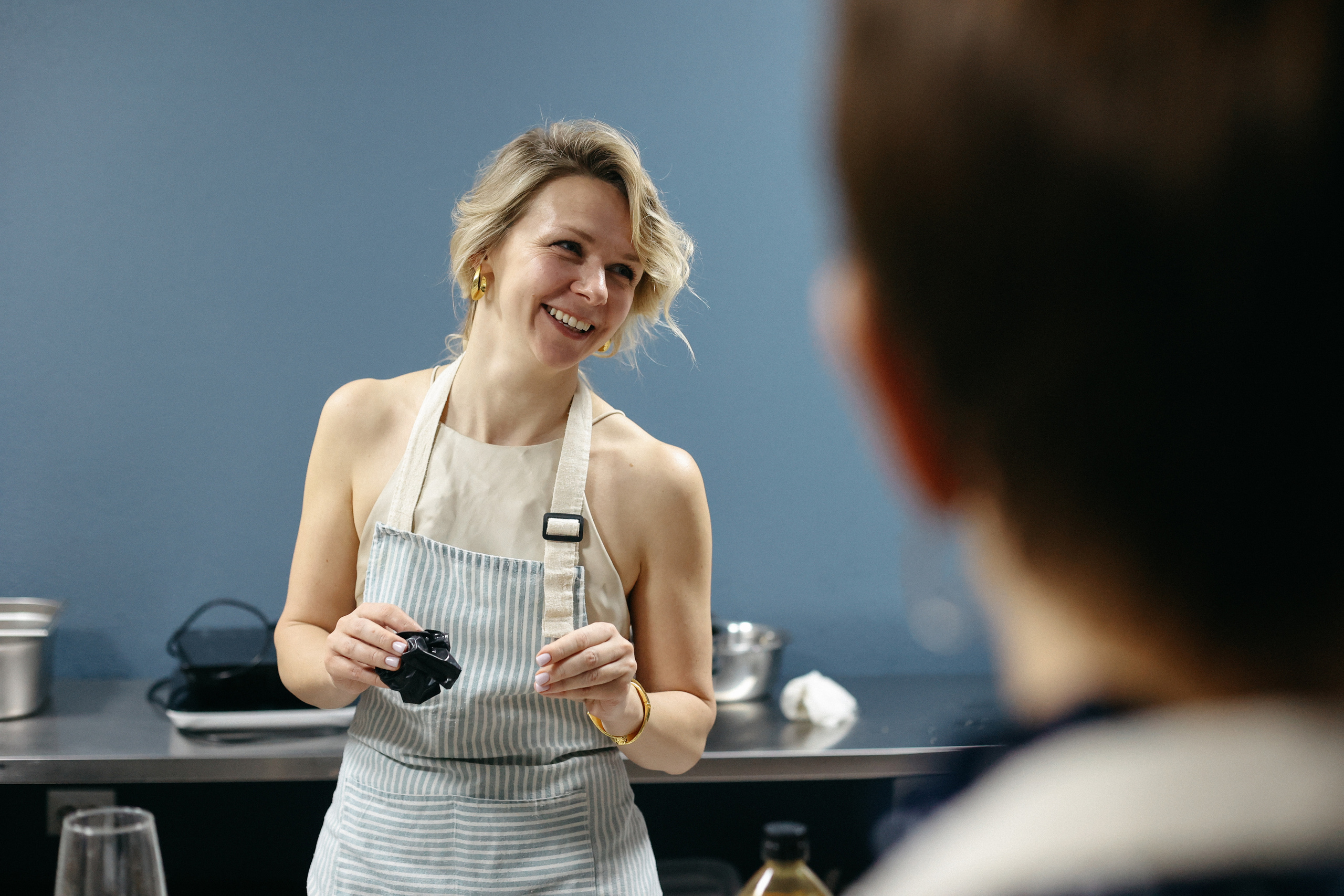 Новогодний ужин. Свадебный фотограф Полина Мишуринская