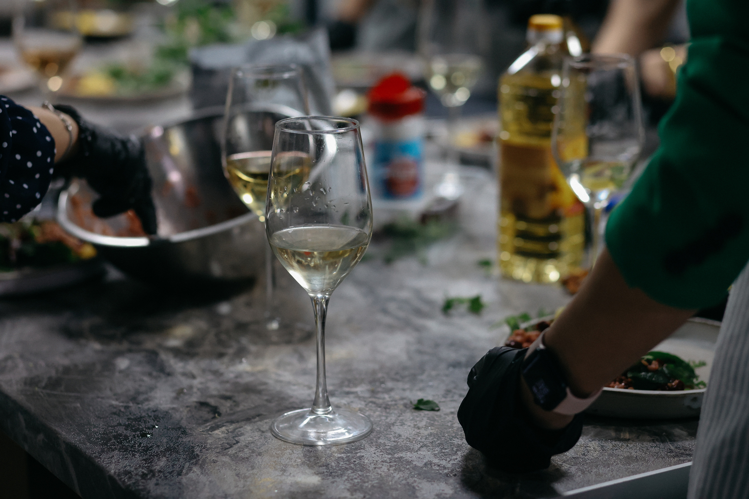 Новогодний ужин. Свадебный фотограф Полина Мишуринская