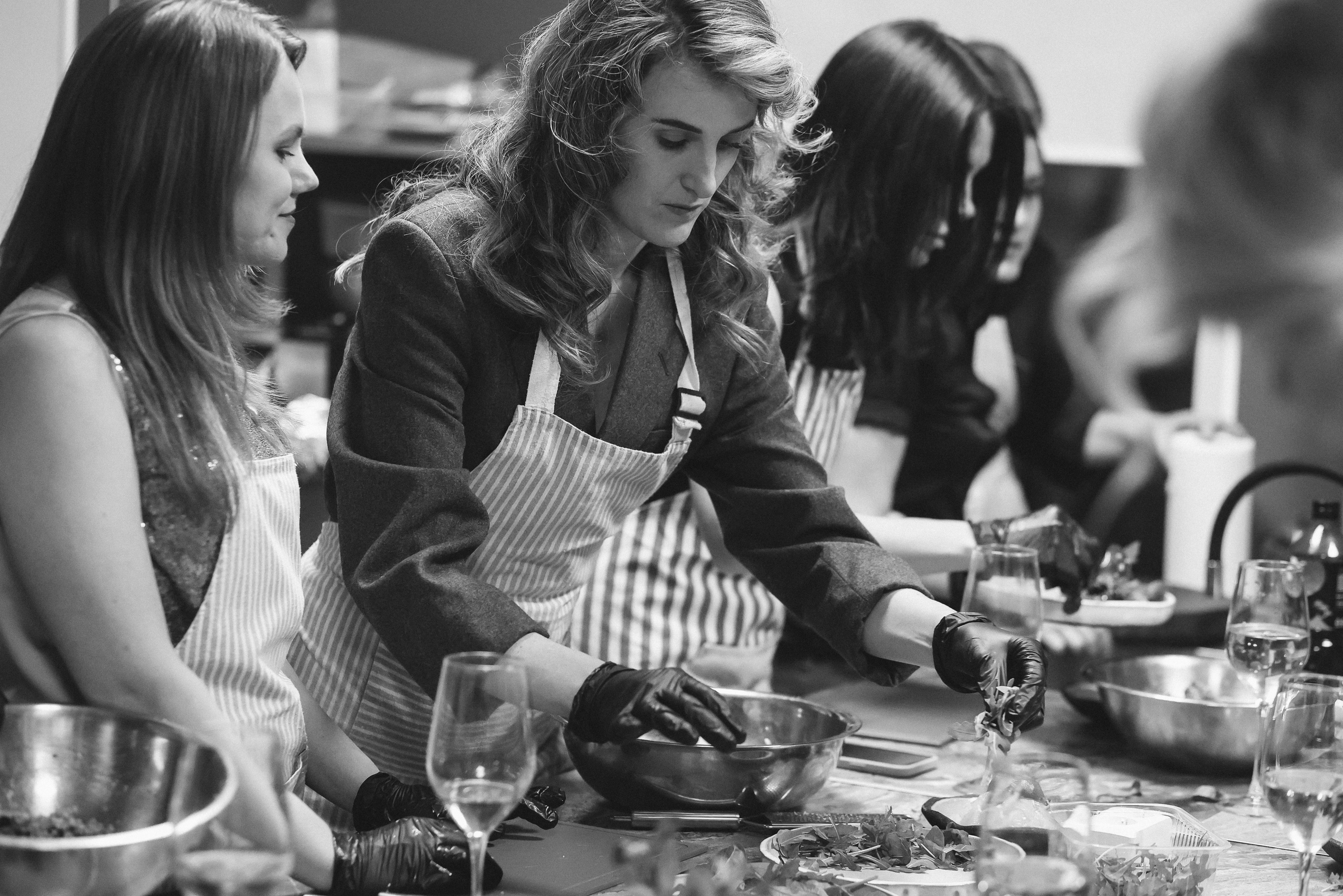 Новогодний ужин. Свадебный фотограф Полина Мишуринская