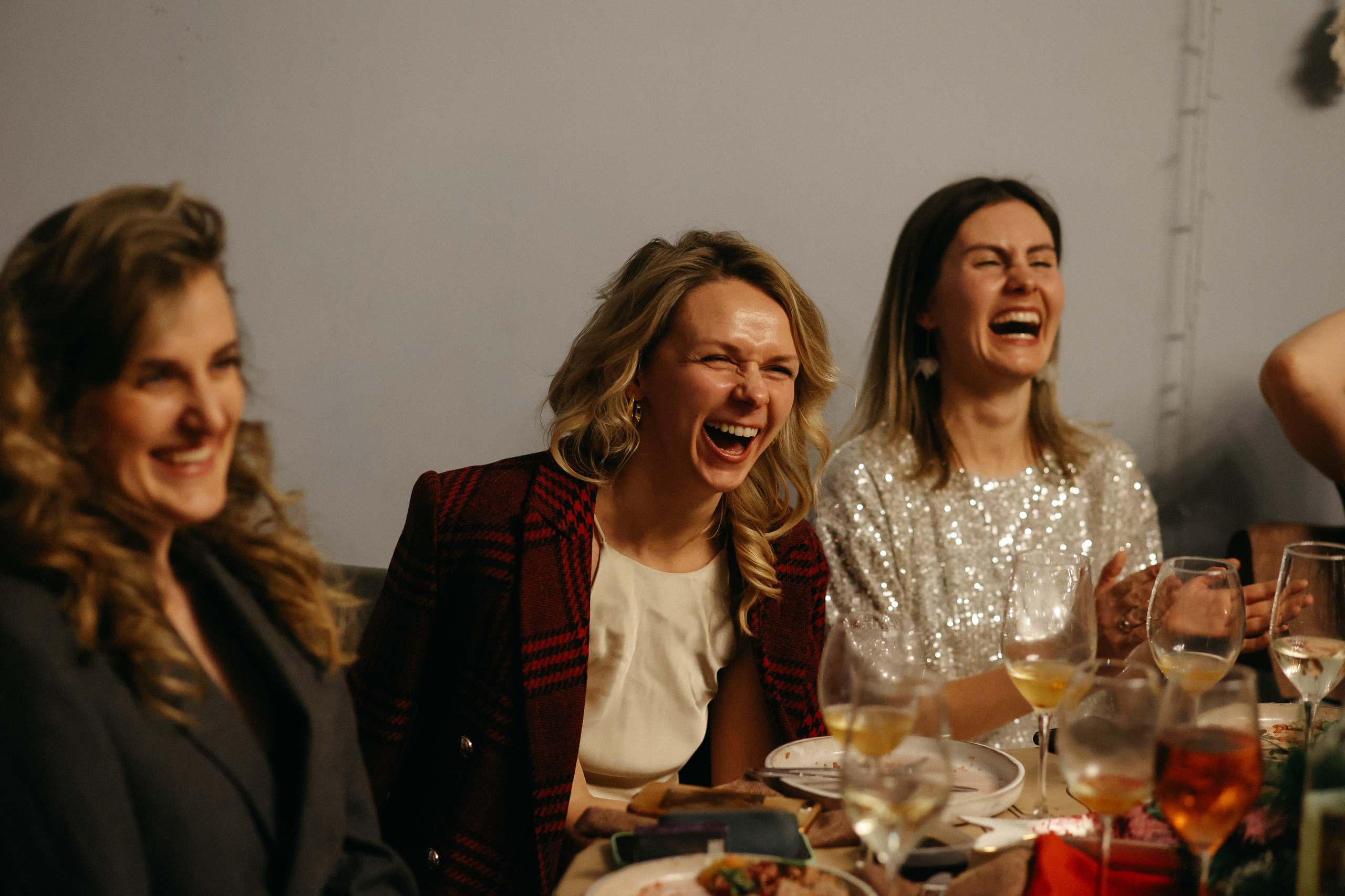 Новогодний ужин. Свадебный фотограф Полина Мишуринская