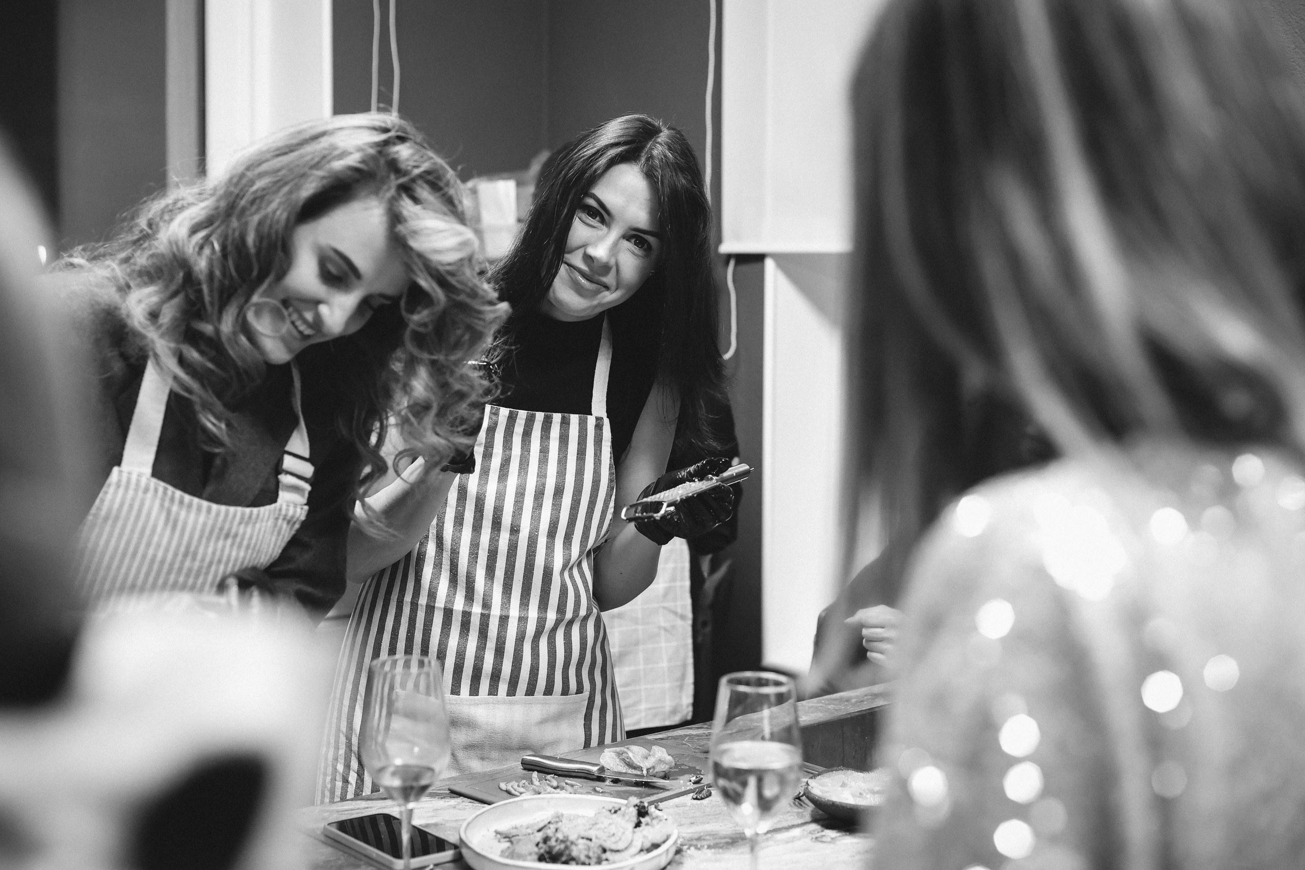 Новогодний ужин. Свадебный фотограф Полина Мишуринская