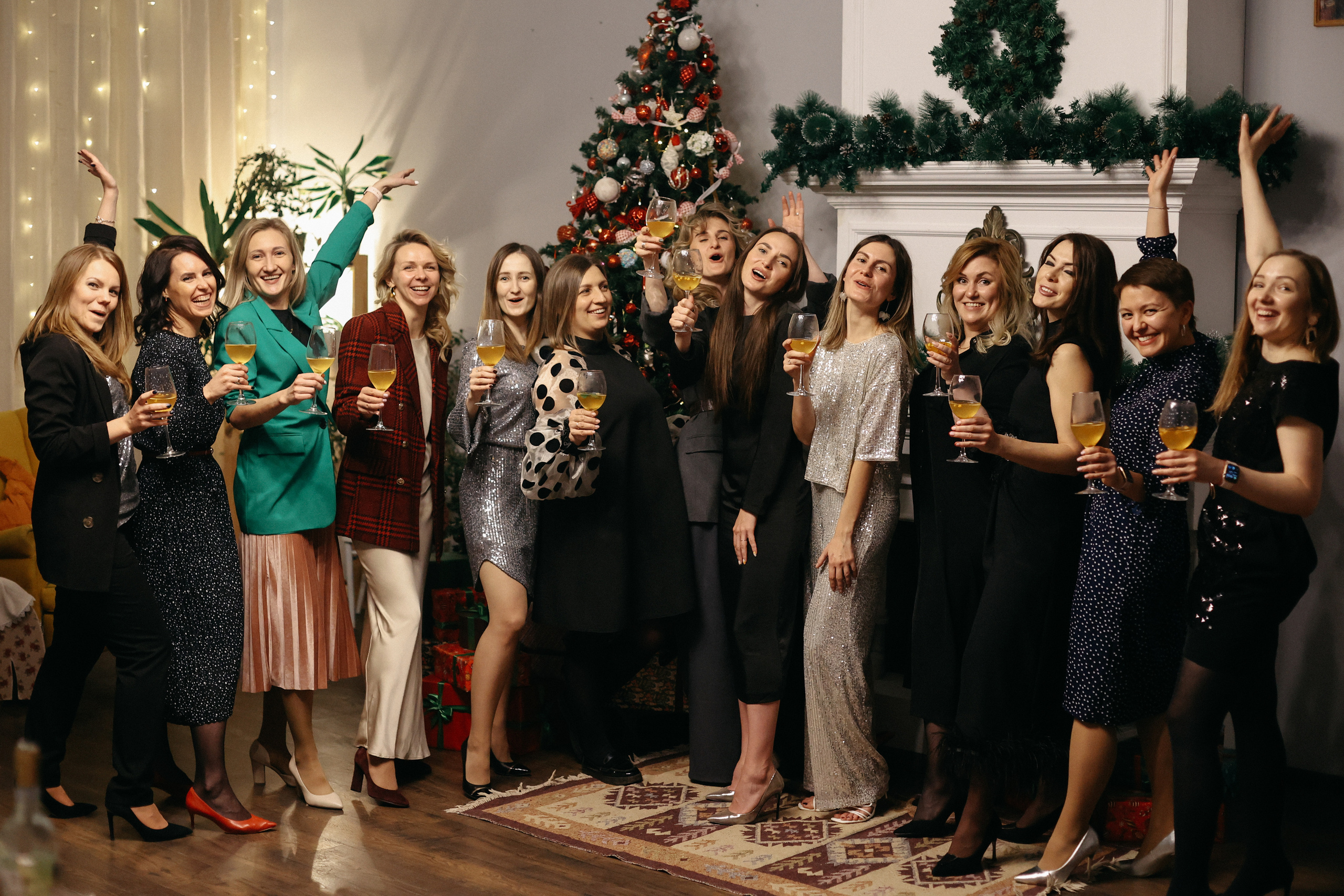 Новогодний ужин. Свадебный фотограф Полина Мишуринская