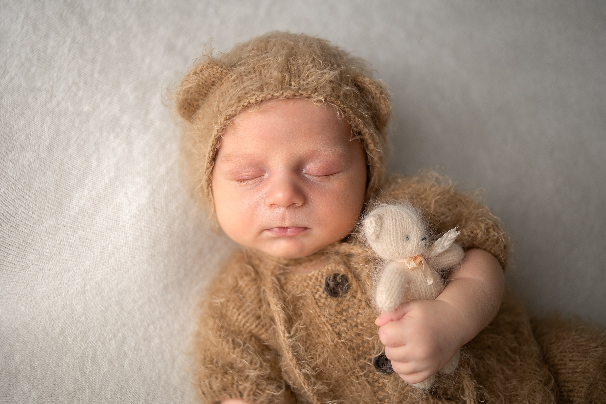 Фотосессия новорожденного у Вас дома