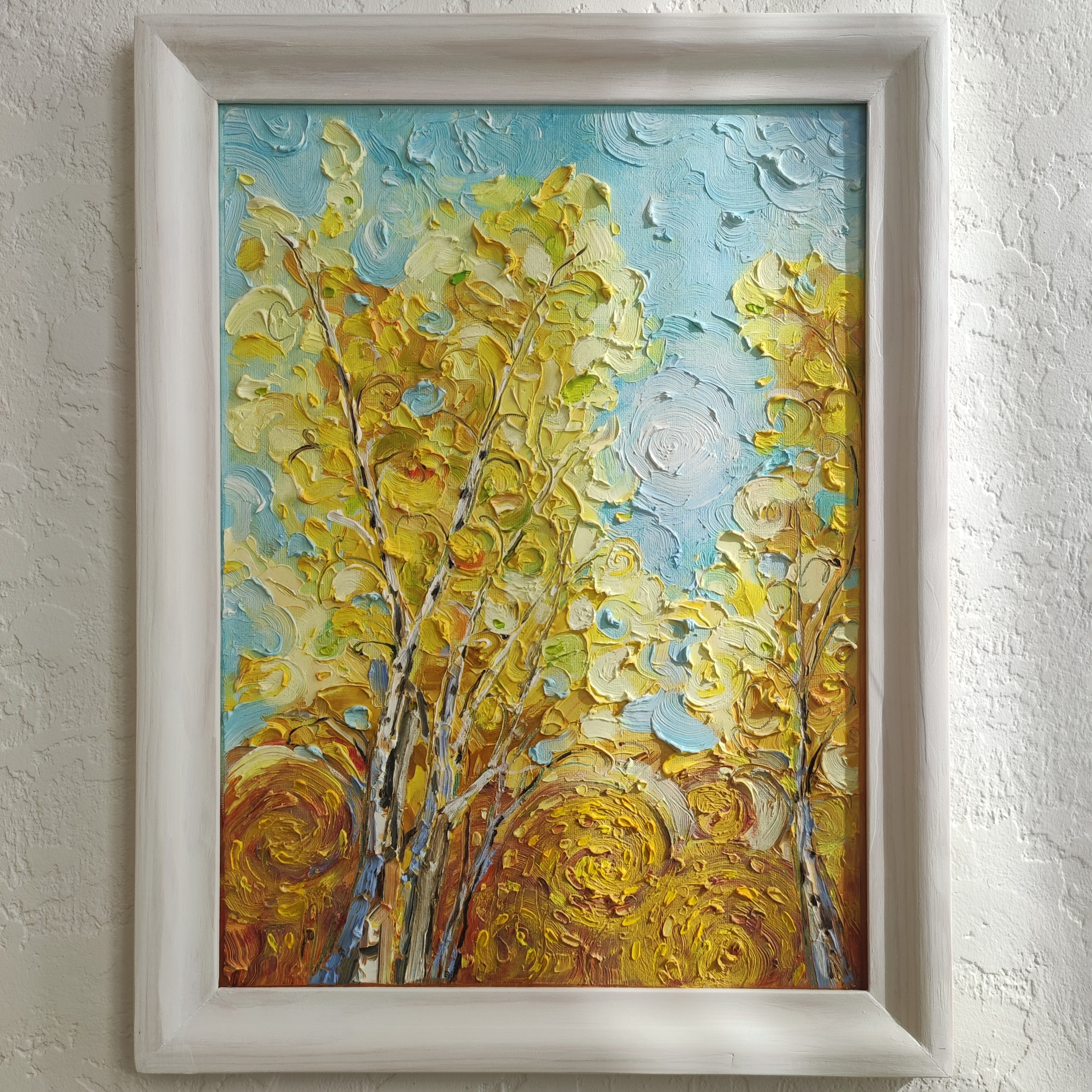 Картина маслом авокадо 20×20 см — яркая интерьерная живопись. Купить текстурный декоративный натюрморт художника. Галерея авторских картин художницы Бельмесовой Евгении
