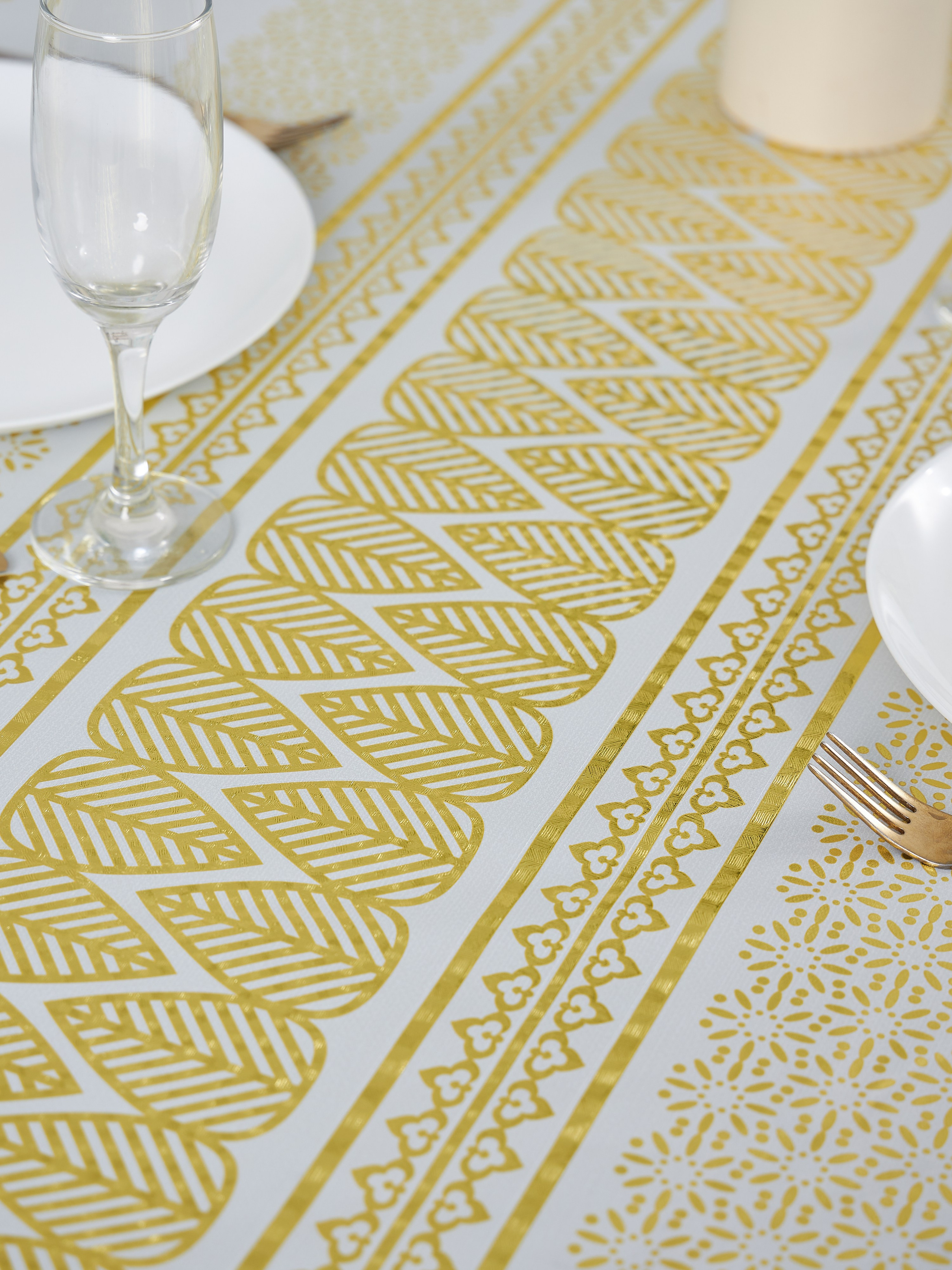 Фотосъемка скатертей для маркетплейсов. Алексей Темнов — фотограф в Пятигорске