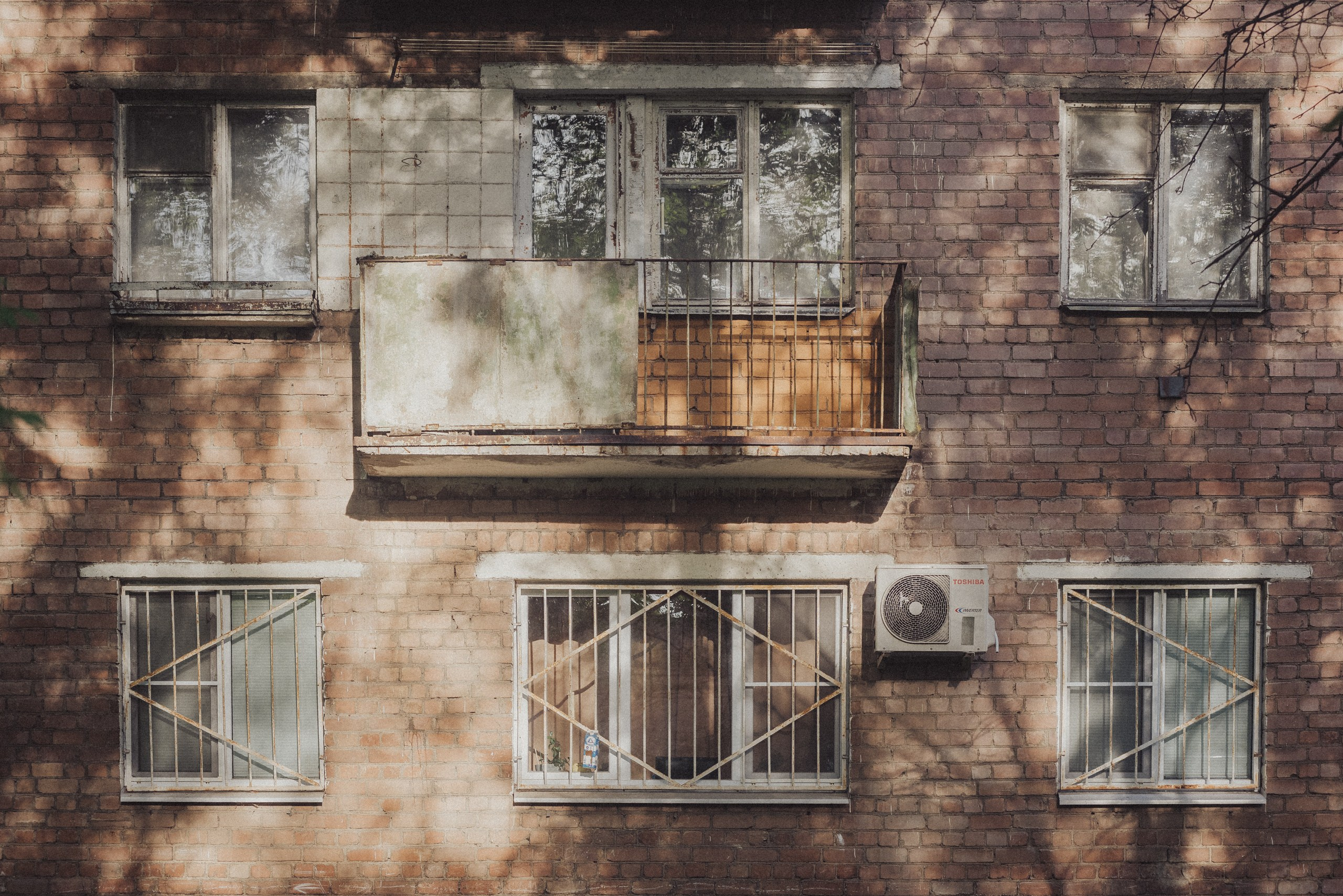 Проект #улицыгорода. Ярославль, ул. Лисицина. Документальный фотограф Илья Тихановский