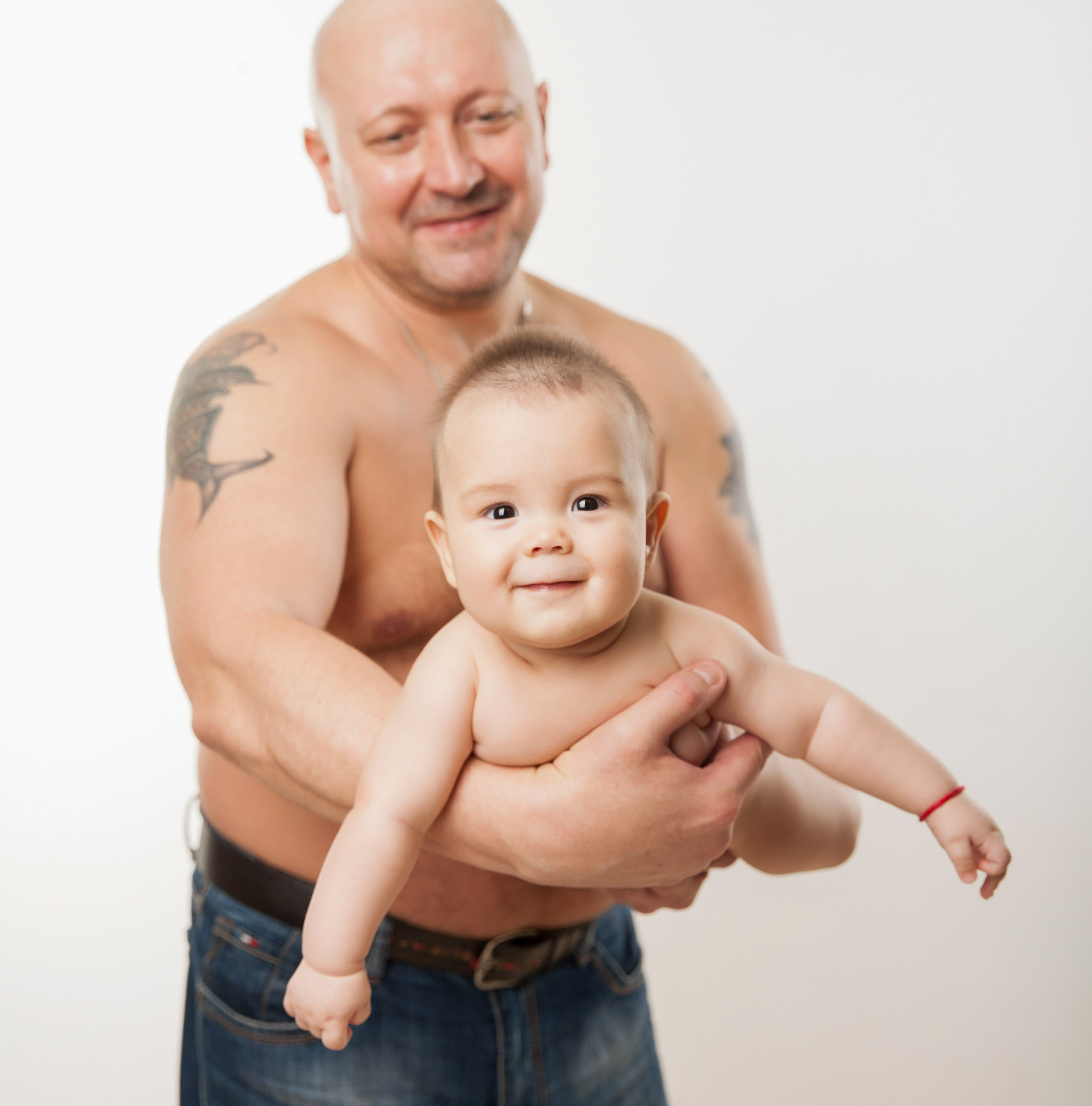 Newborn Алматы, фотосессия новорожденных и младенцев с родителями. Фотостудия Алматы. Семейная и детская фотостудия Family studio.Фотограф Алматы