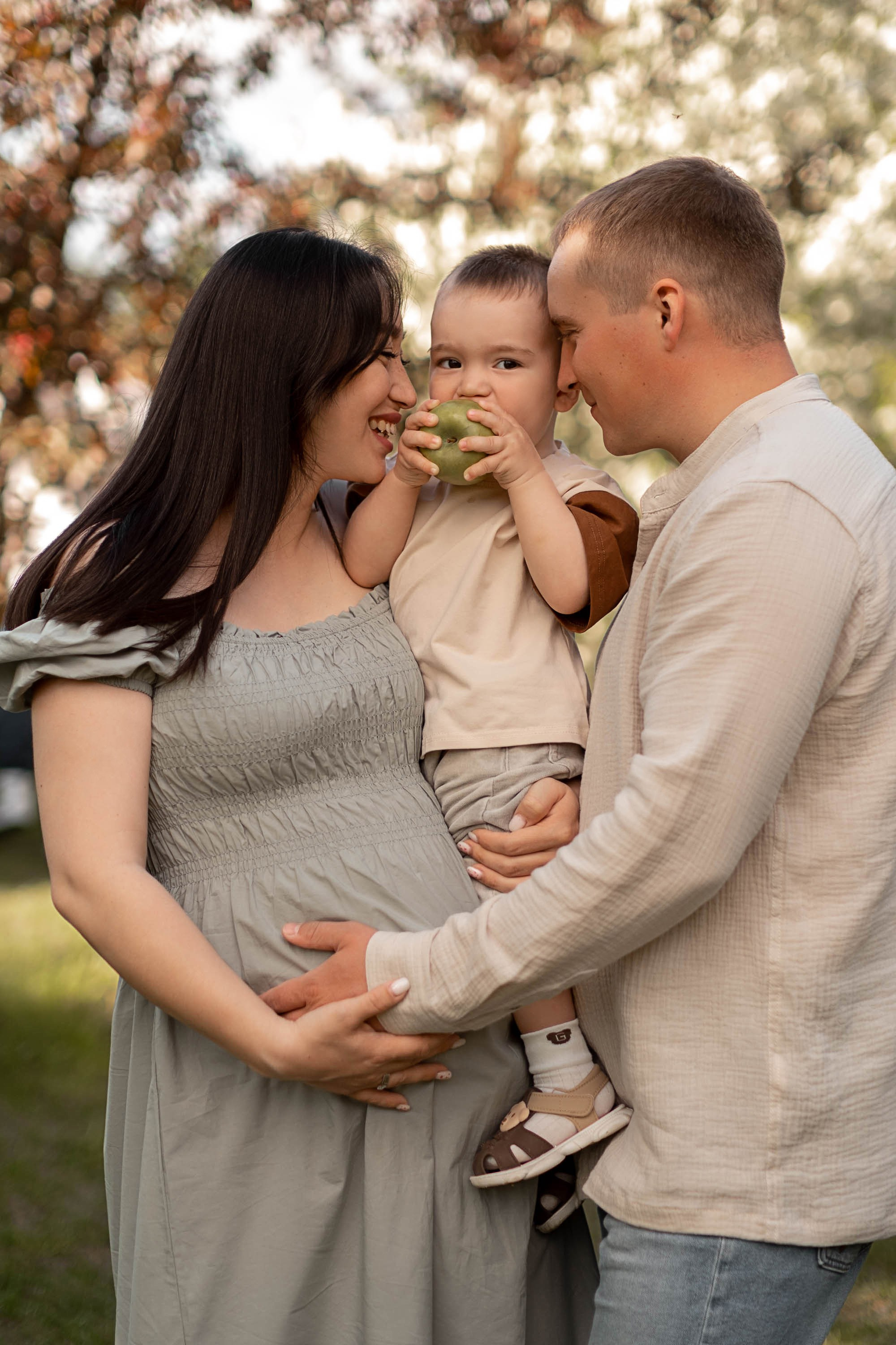 Джамиля, Юра и малыш Андрей. Свадебный и семейный фотограф в Тюмени Екатерина Дубровина