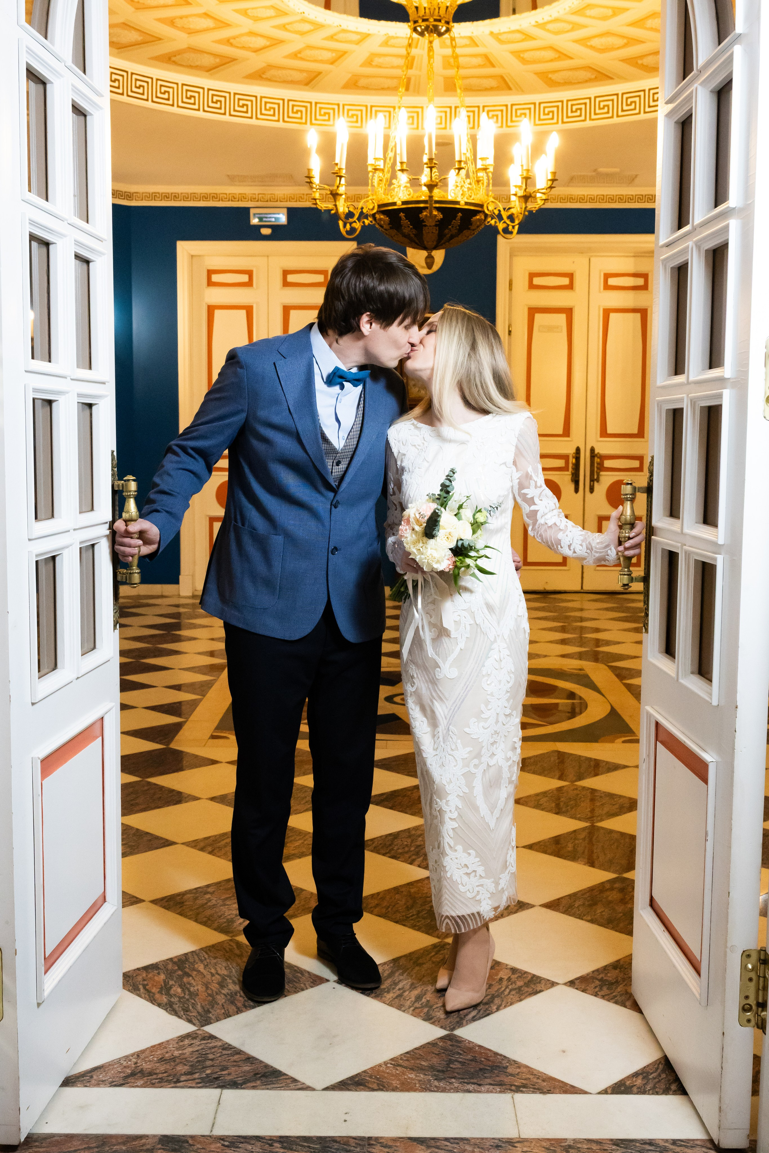 Свадьба в картинной галереи Ильи Глазунова. Фотограф в Москве Зябченко Екатерина. Съемки беременности, love story, семейный, портреты в студии и на улице