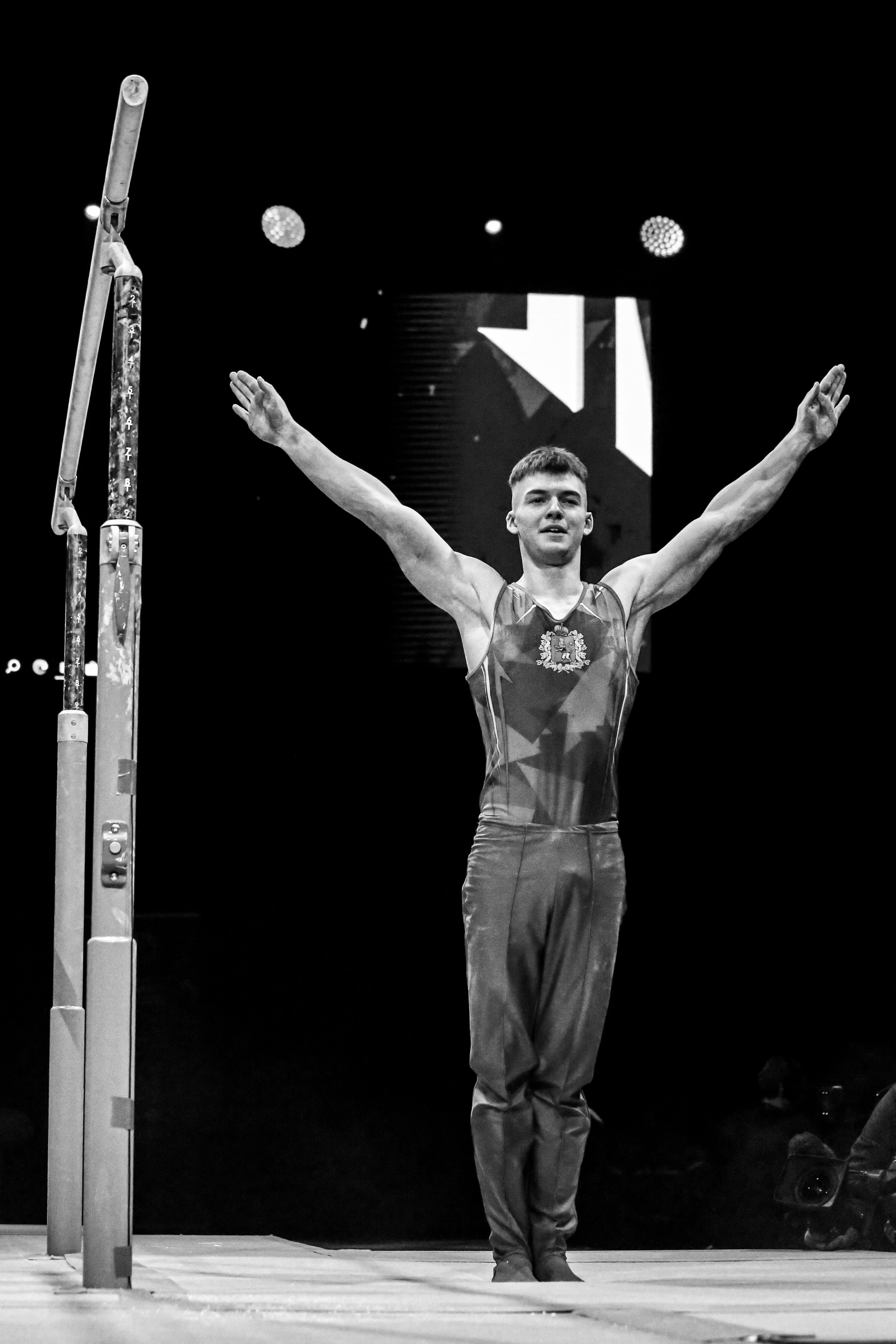 «Спорт через объектив: история в каждом снимке!»